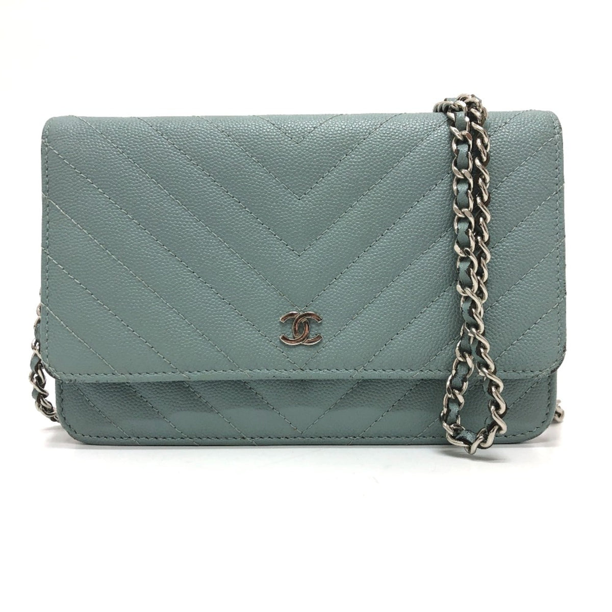 Chanel Blue Leather Shoulder Bag (Pre-Owned)