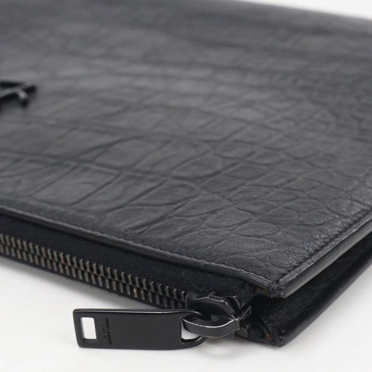 Saint Laurent Black Leather Clutch Bag (Pre-Owned)