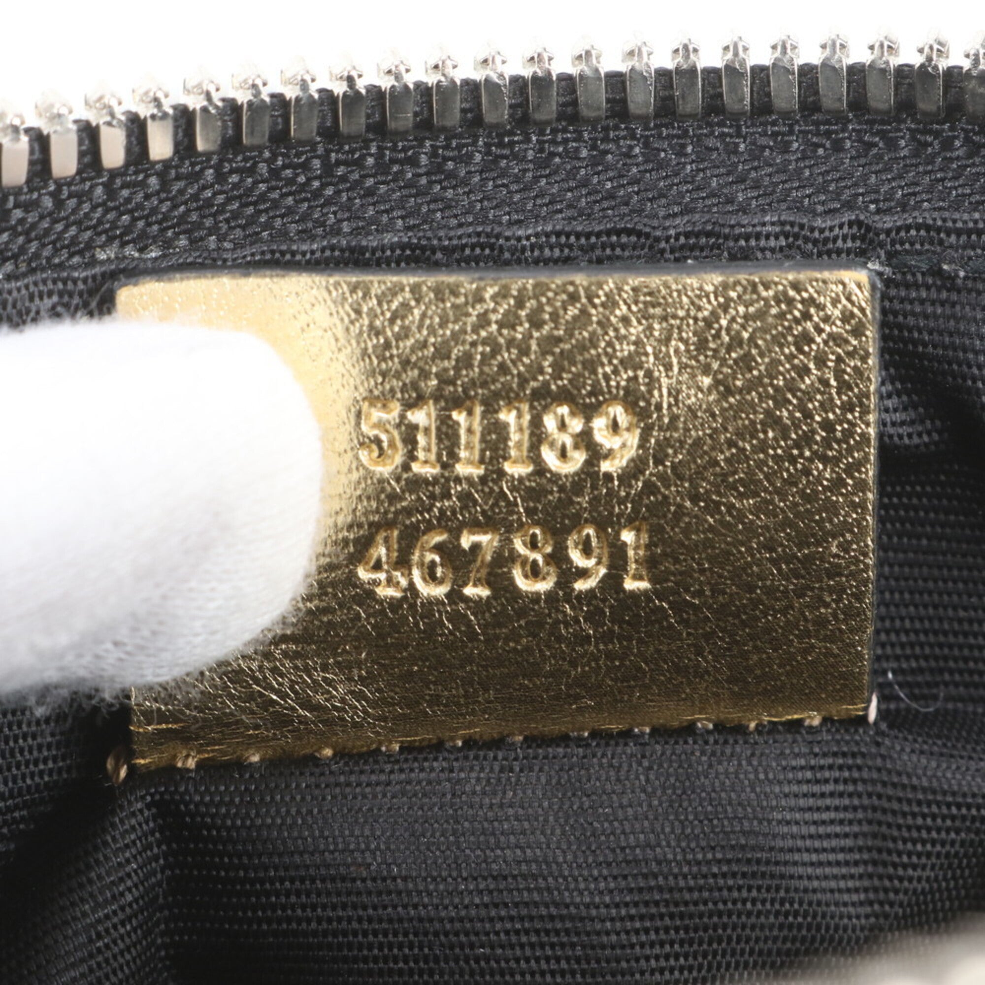 Gucci Black Gold Leather Shoulder Bag (Pre-Owned)