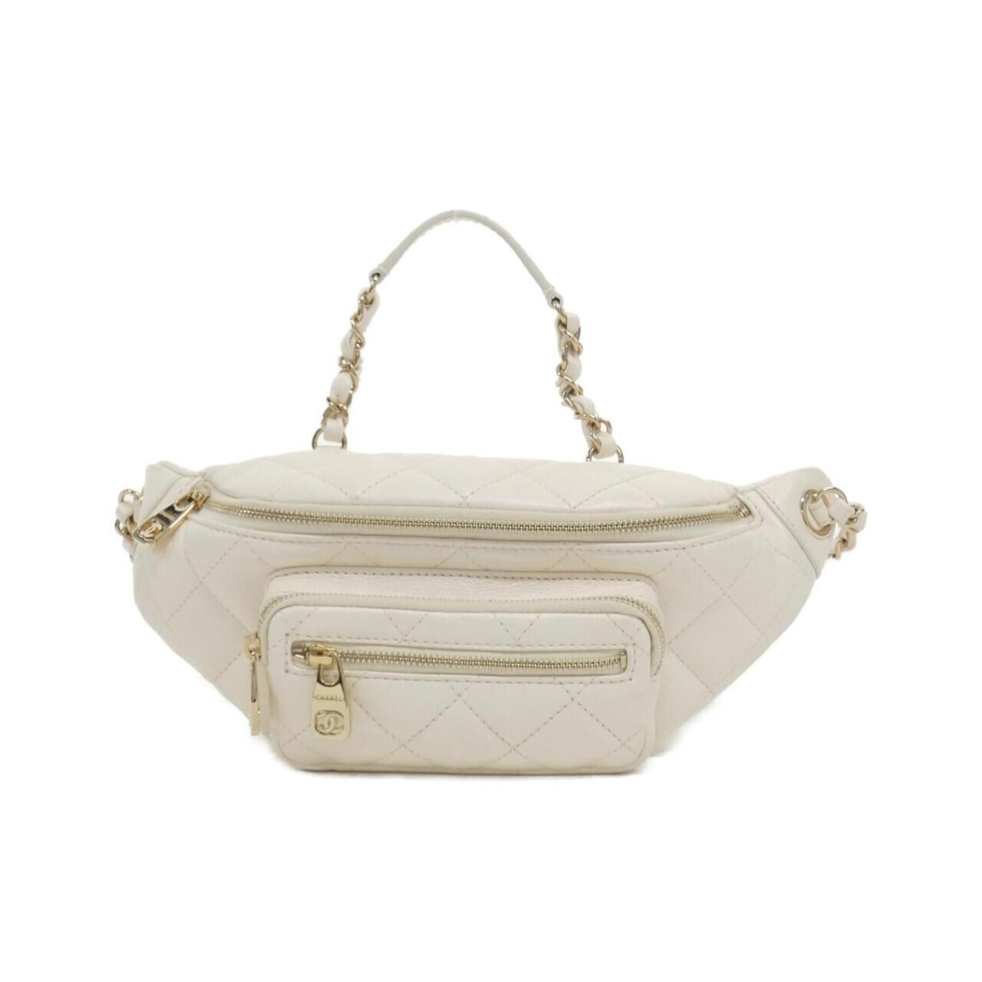 Chanel Ivory Leather Fanny Pack (Pre-Owned)