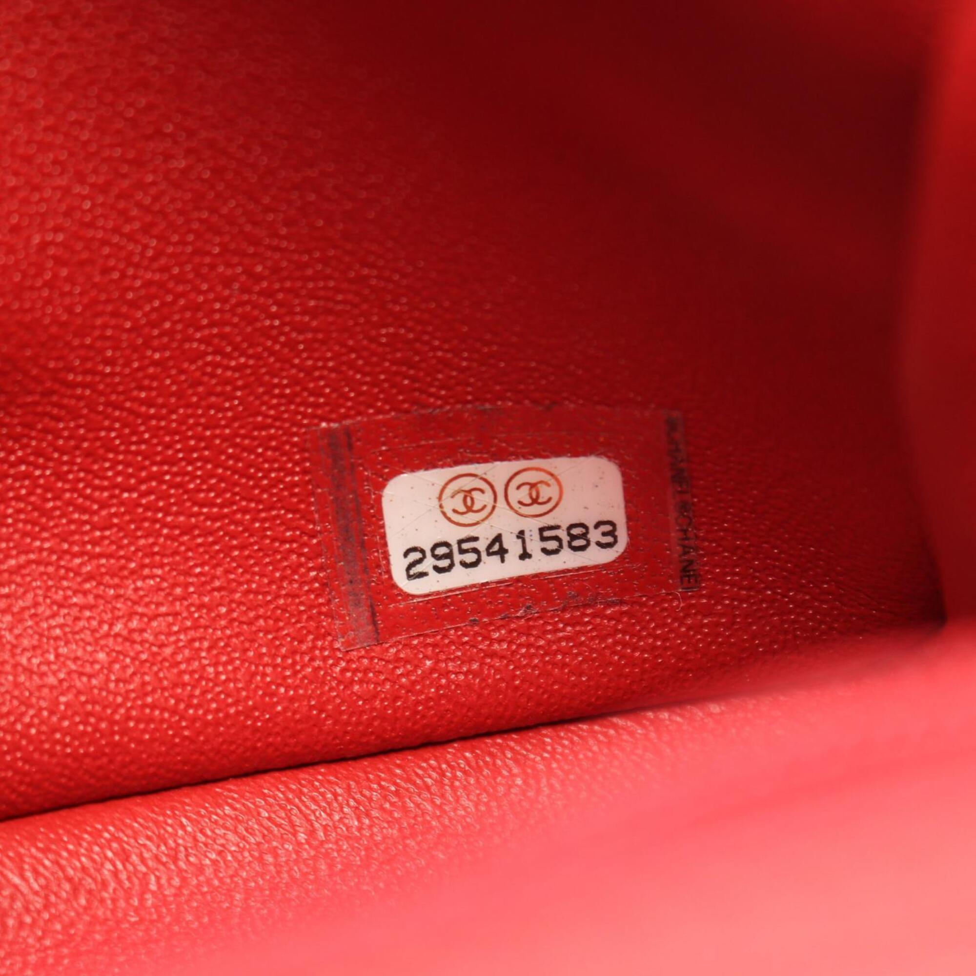 Chanel Red Color Leather Handbag Shoulder Bag (Pre-Owned)