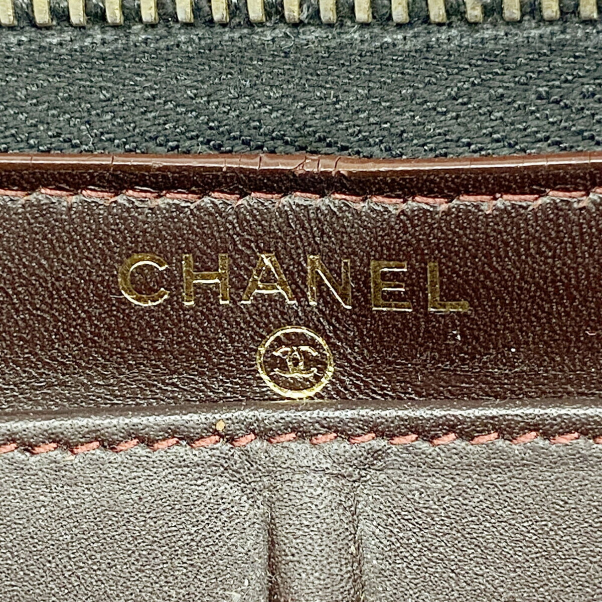 Chanel Black Grained Calfskin Long Wallet (Bi-Fold) (Pre-Owned)
