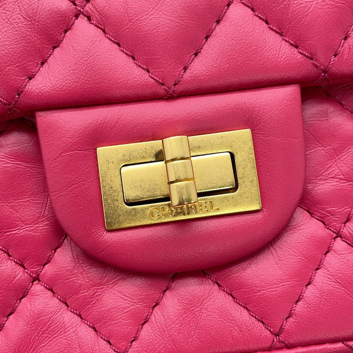 Chanel Pink Handbag Shoulder Bag (Pre-Owned)