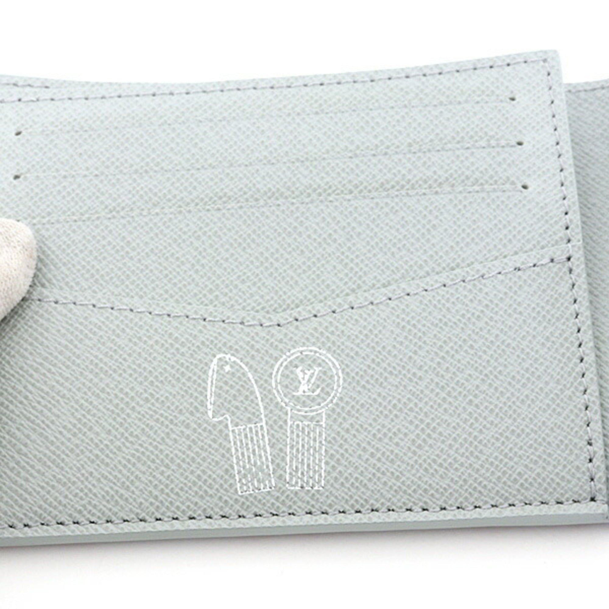 Louis Vuitton Monogram Gray Multi-Color Monogram Canvas Wallet (Bi-Fold) (Pre-Owned)