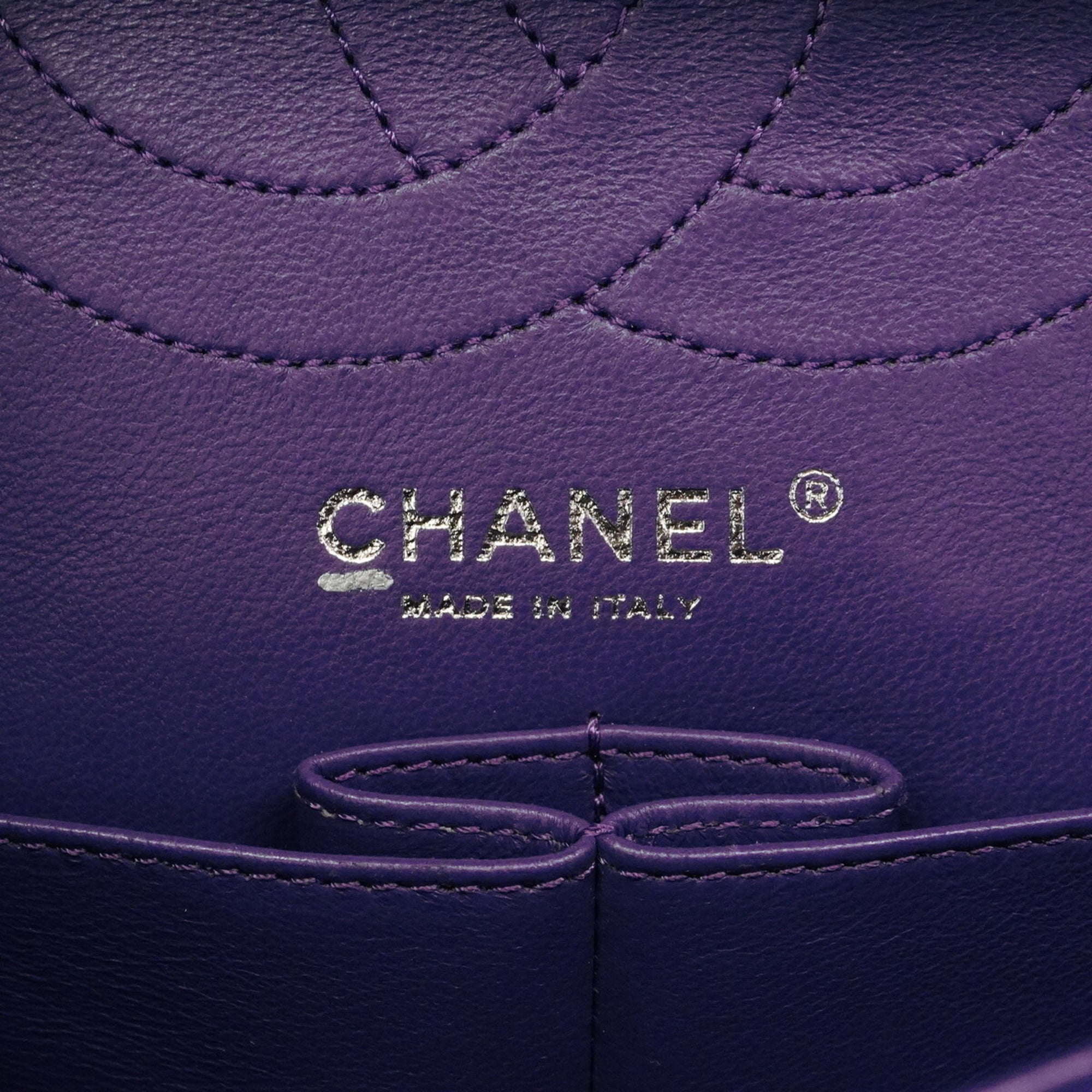 Chanel Purple Leather Shoulder Bag (Pre-Owned)