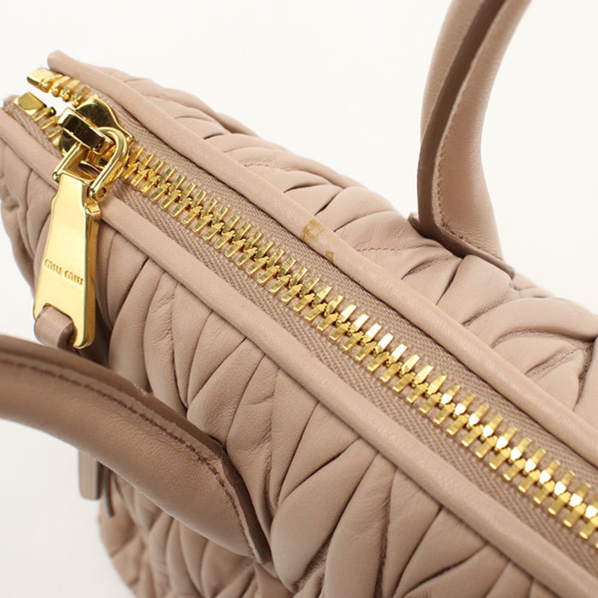 Miu Miu Pink Leather Handbag (Pre-Owned)