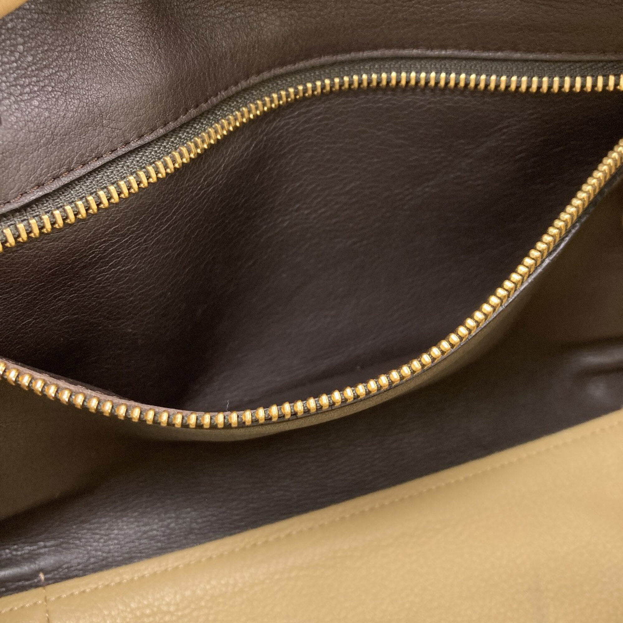 Loewe Brown Suede Handbag (Pre-Owned)