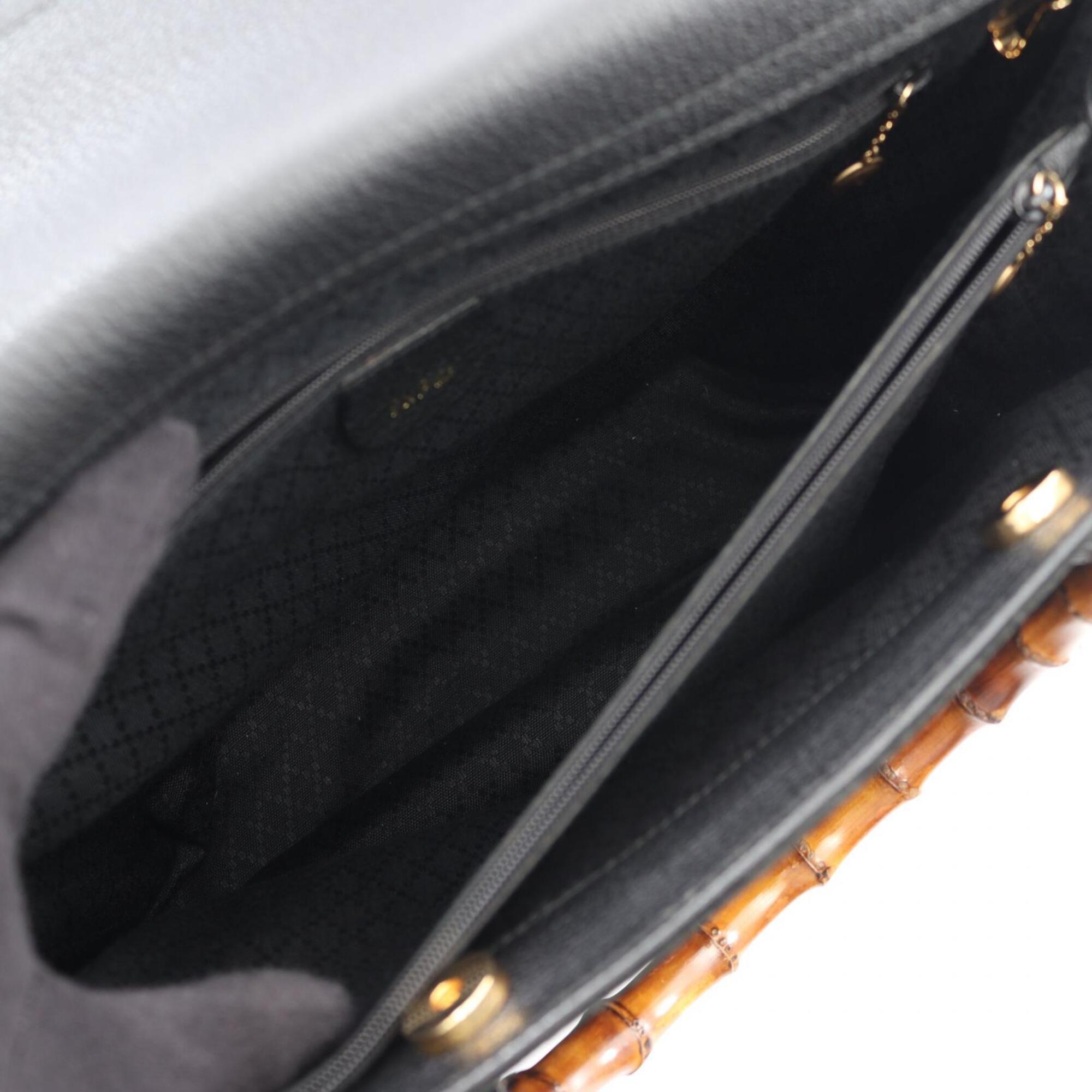 Gucci Black Leather Suede Handbag (Pre-Owned)