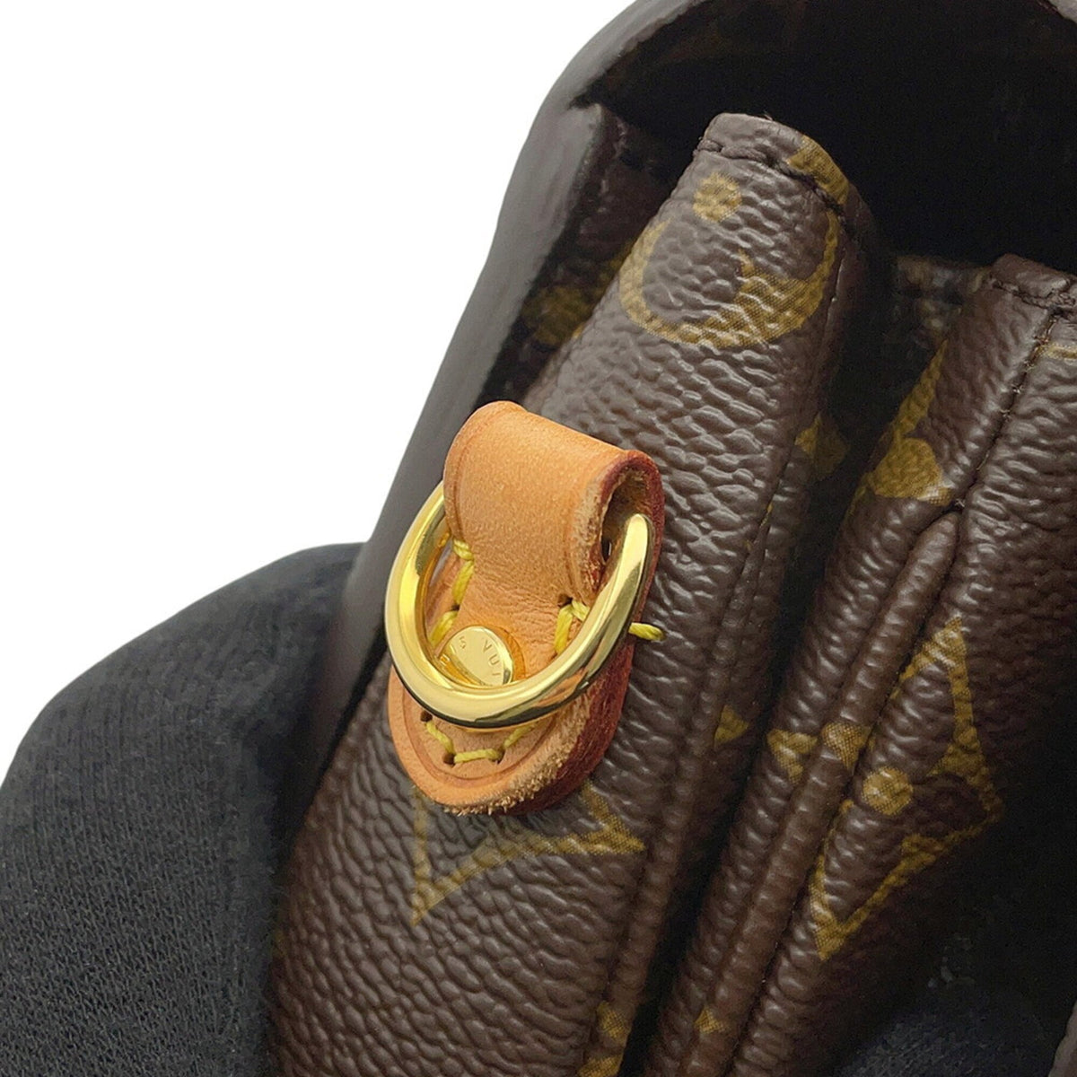 Louis Vuitton Monogram Brown Monogram Handbag Pochette Shoulder Bag (Pre-Owned)