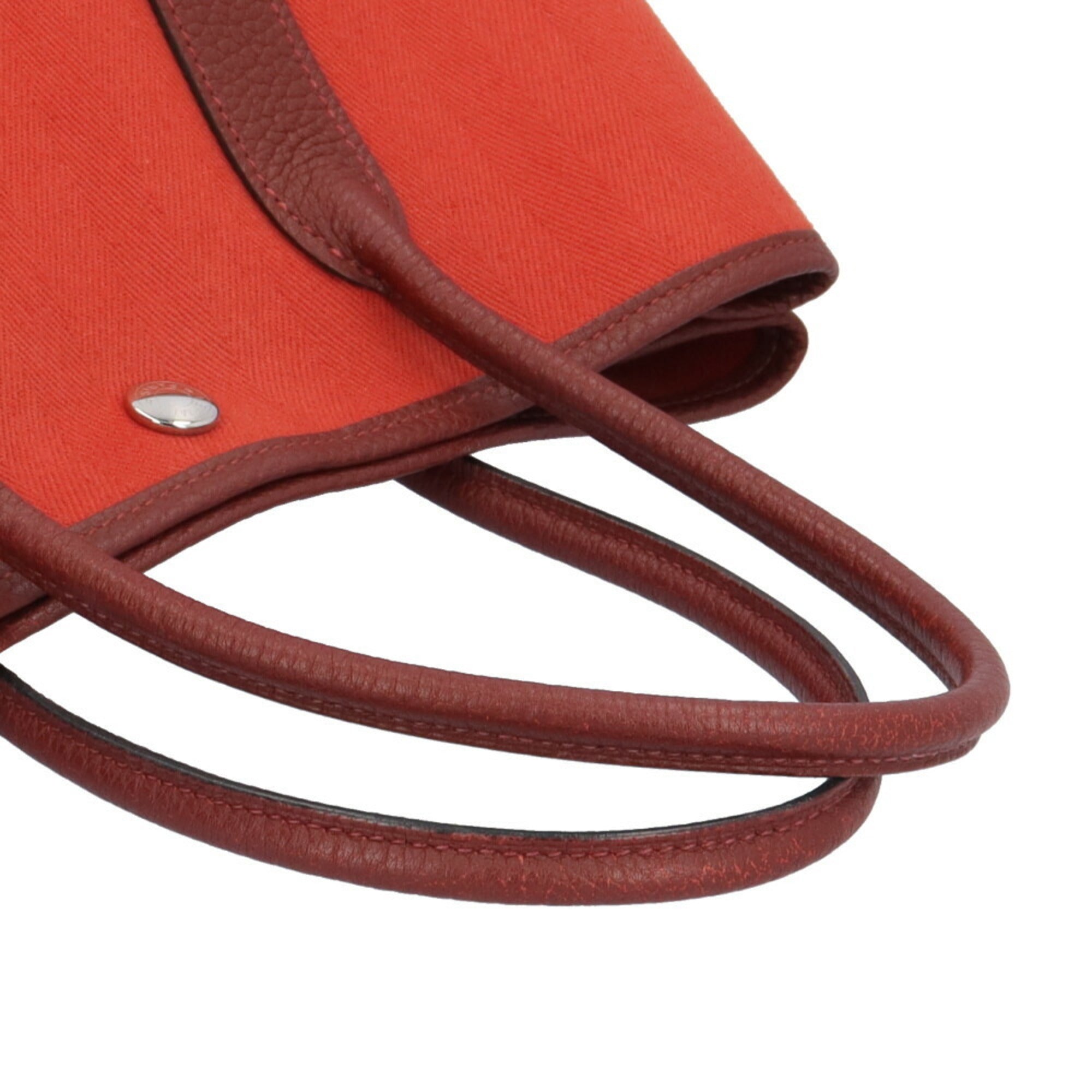 Hermes Red Color Toile Chevron Negonda Leather Handbag (Pre-Owned)