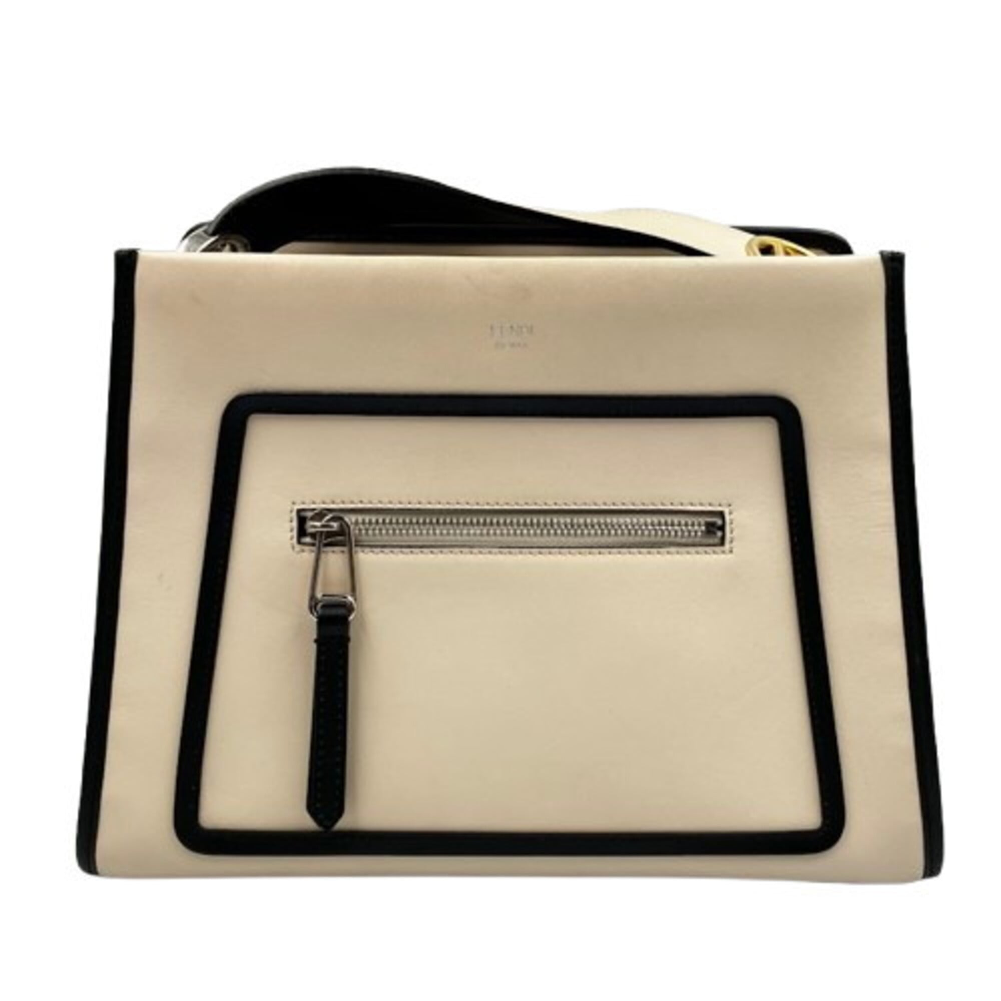 Fendi Beige Leather Handbag (Pre-Owned)