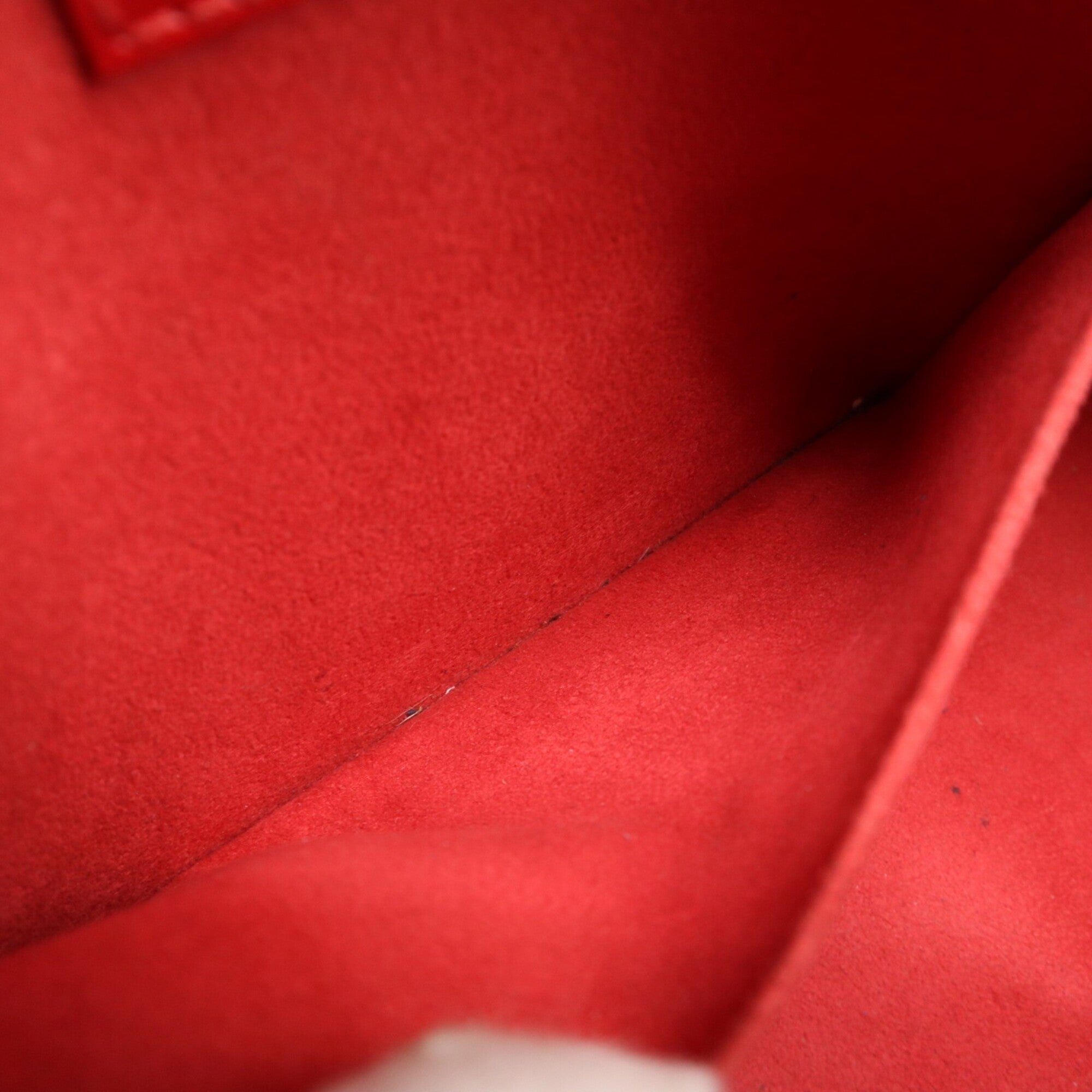 Louis Vuitton Epi Castilian Red Leather Handbag (Pre-Owned)