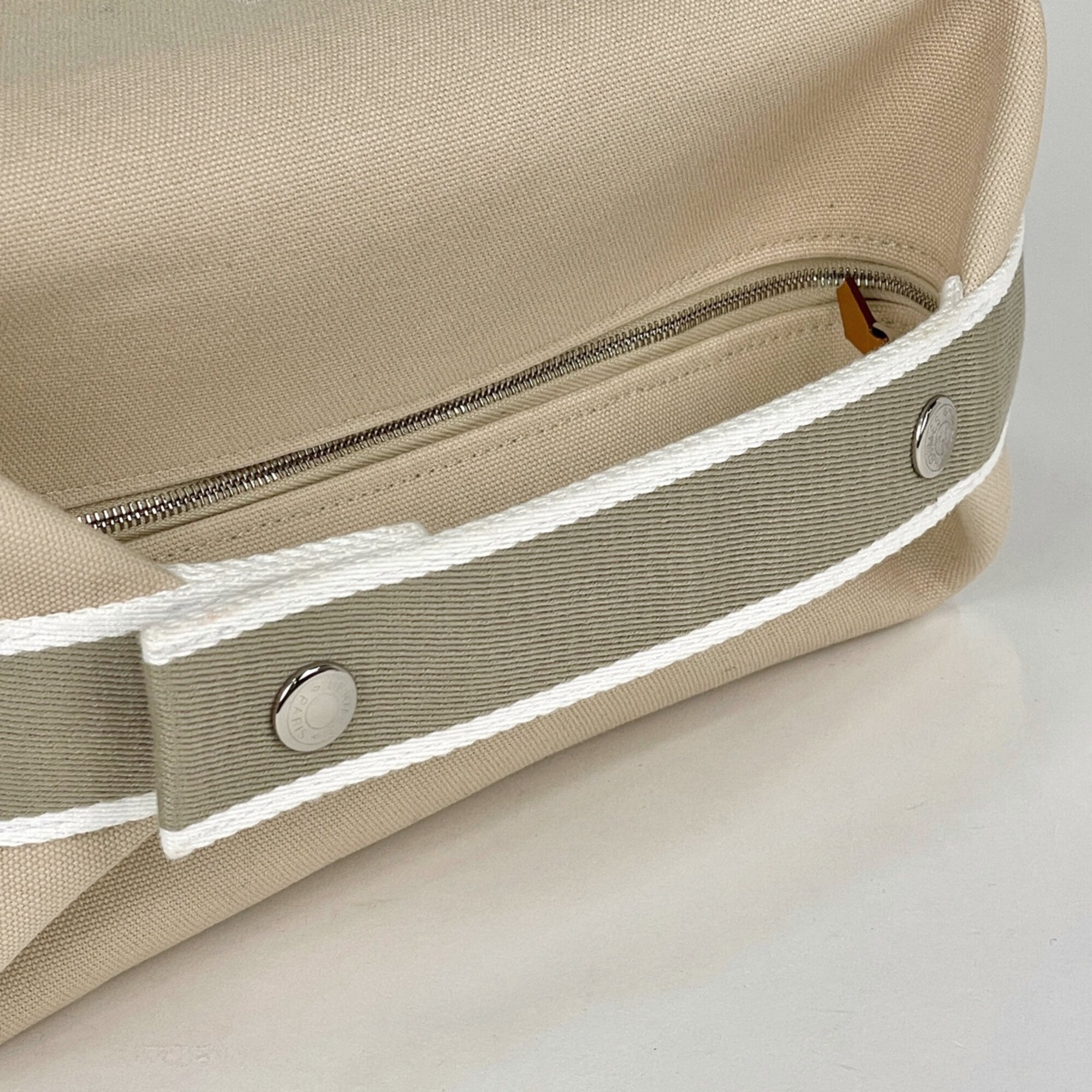 Hermes Beige Cotton Handbag (Pre-Owned)