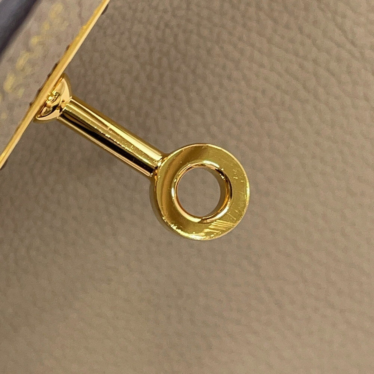 Hermes Gris Tourterelle Togo Leather Handbag (Pre-Owned)