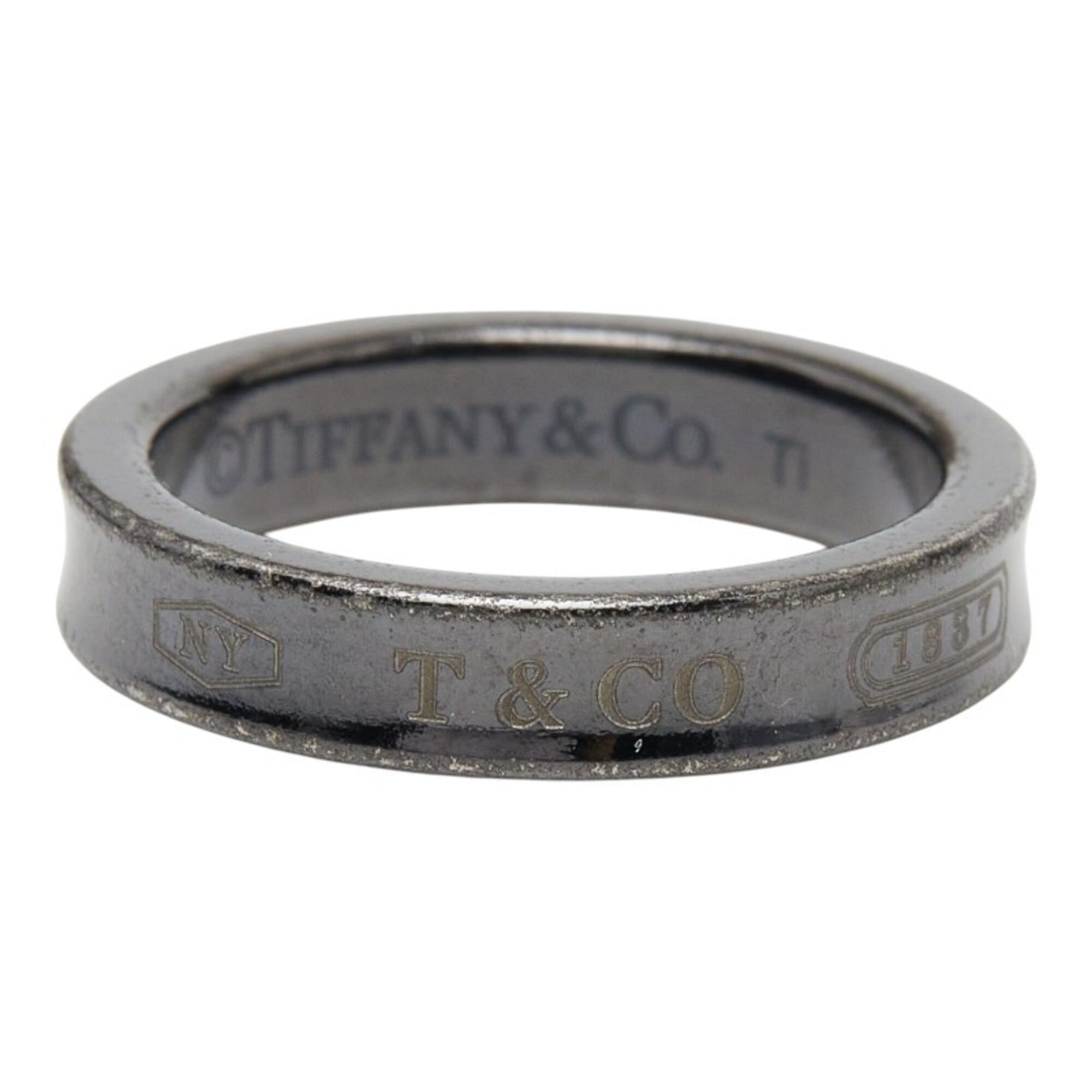 Tiffany Black Titanium Band Ring (Pre-Owned)