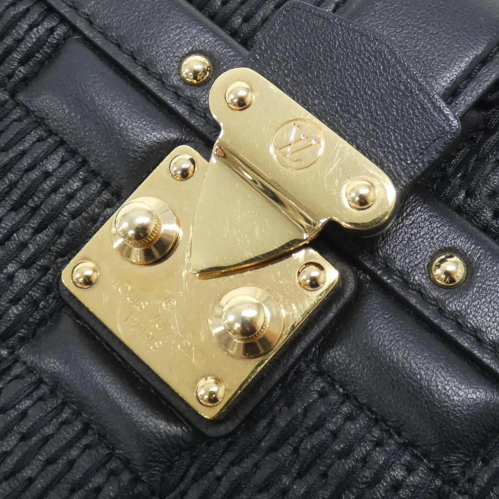 Louis Vuitton Black Leather Pochette Shoulder Bag (Pre-Owned)