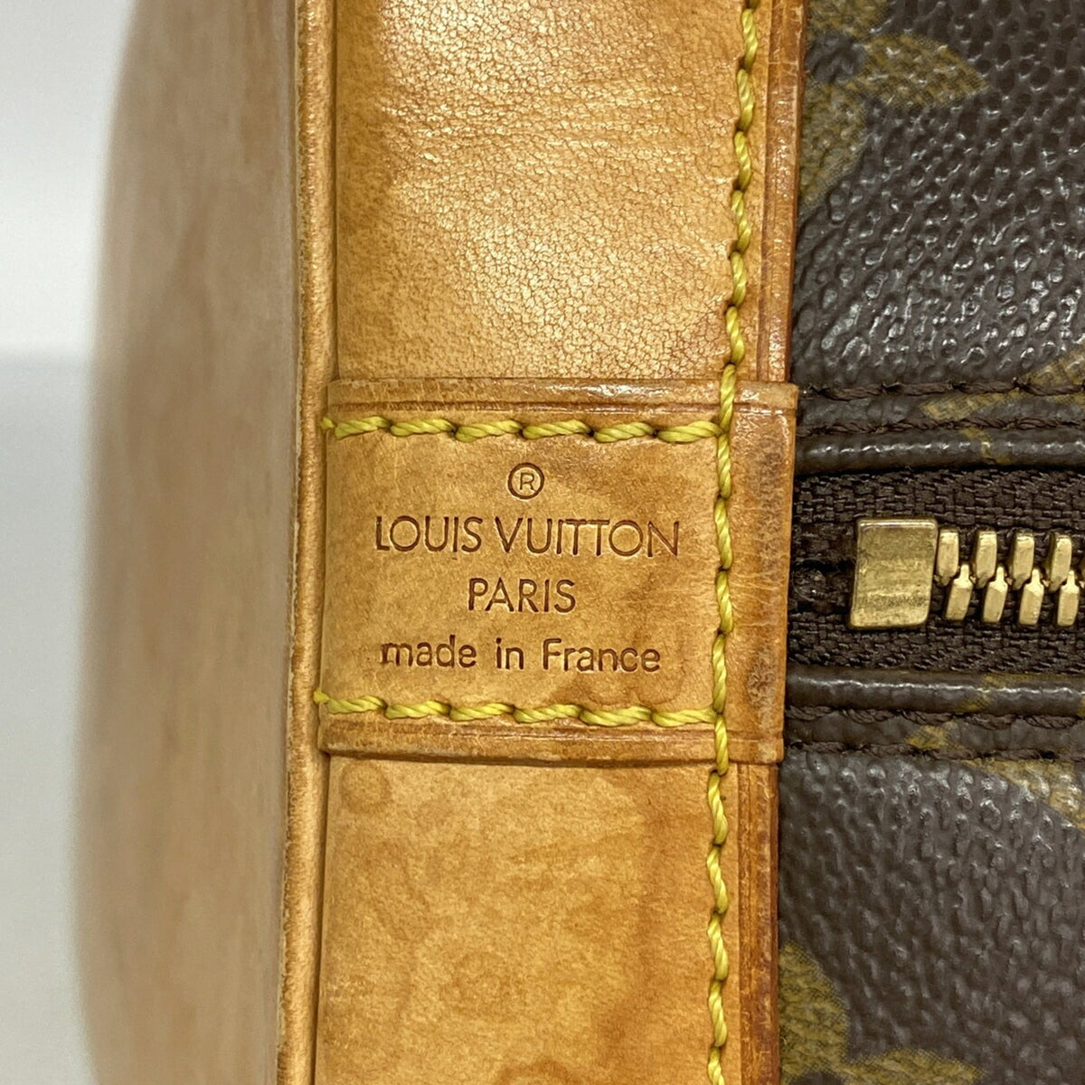Louis Vuitton Brown Handbag (Pre-Owned)