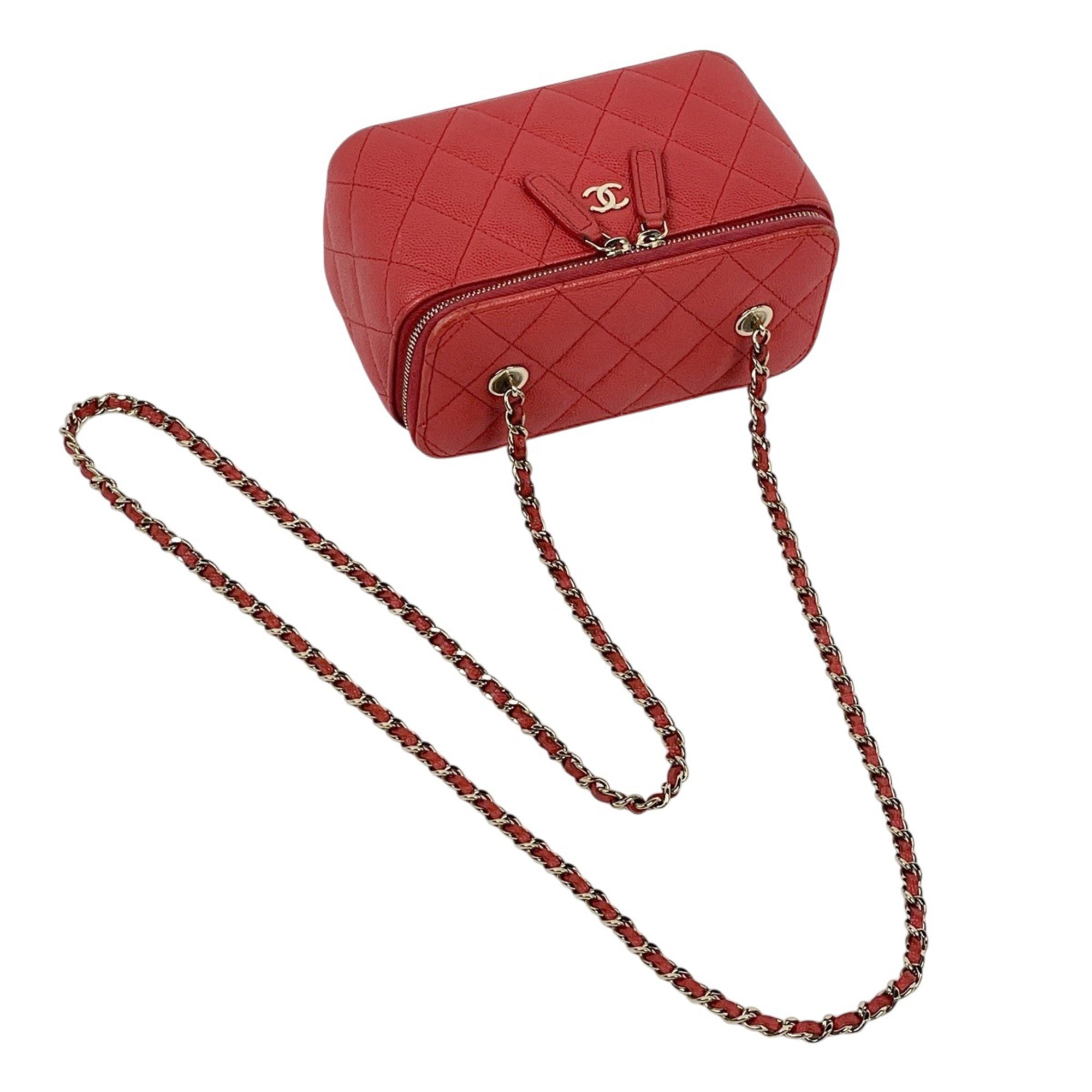 Chanel Red Color Grained Calfskin Shoulder Bag (Pre-Owned)