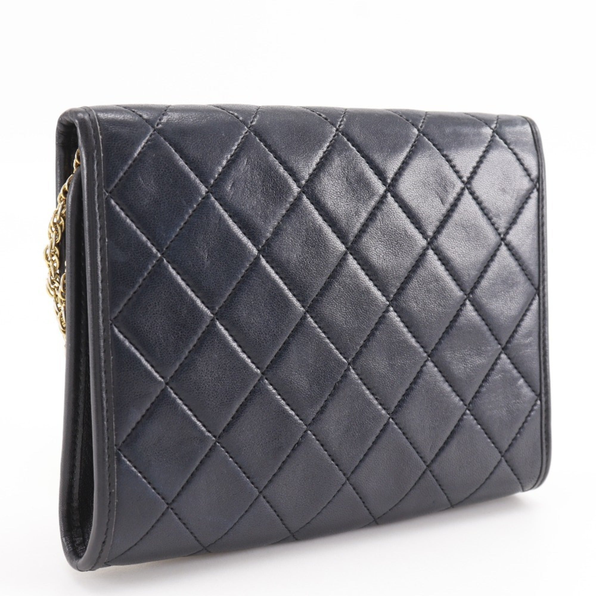 Chanel Black Leather Pochette Shoulder Bag (Pre-Owned)