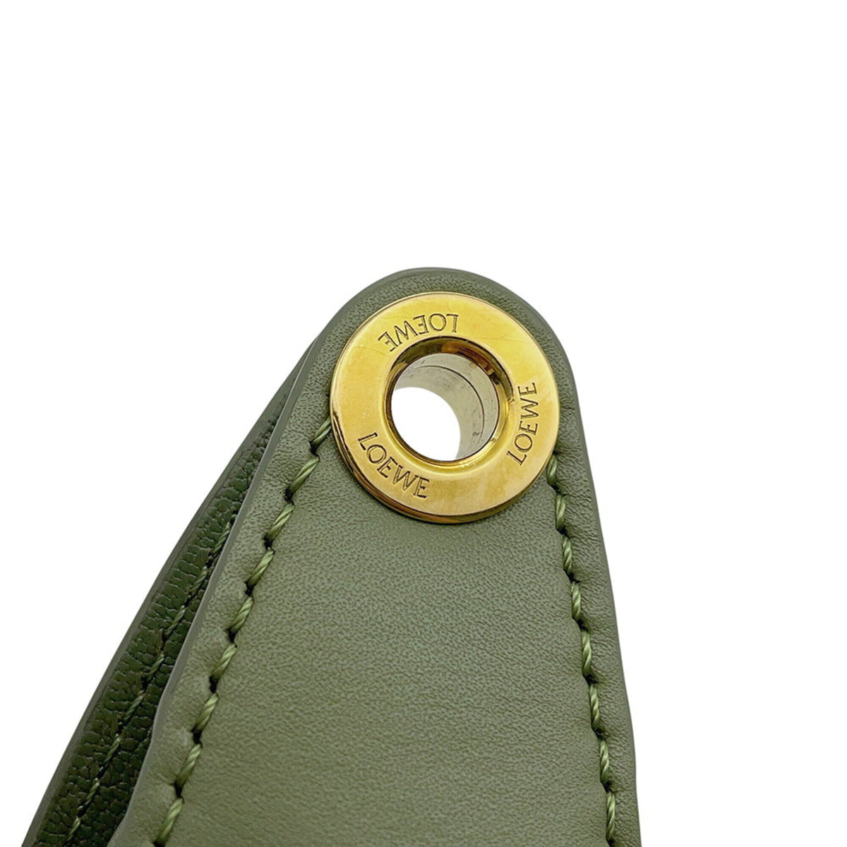 Loewe Khaki Leather Shoulder Bag (Pre-Owned)