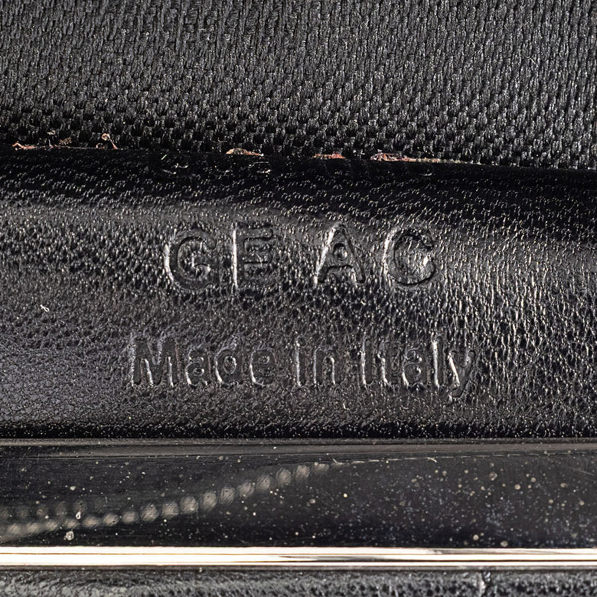 Bally Black Leather Handbag (Pre-Owned)