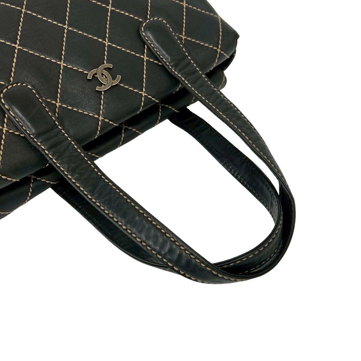 Chanel Black Leather Shoulder Bag Tote Bag (Pre-Owned)