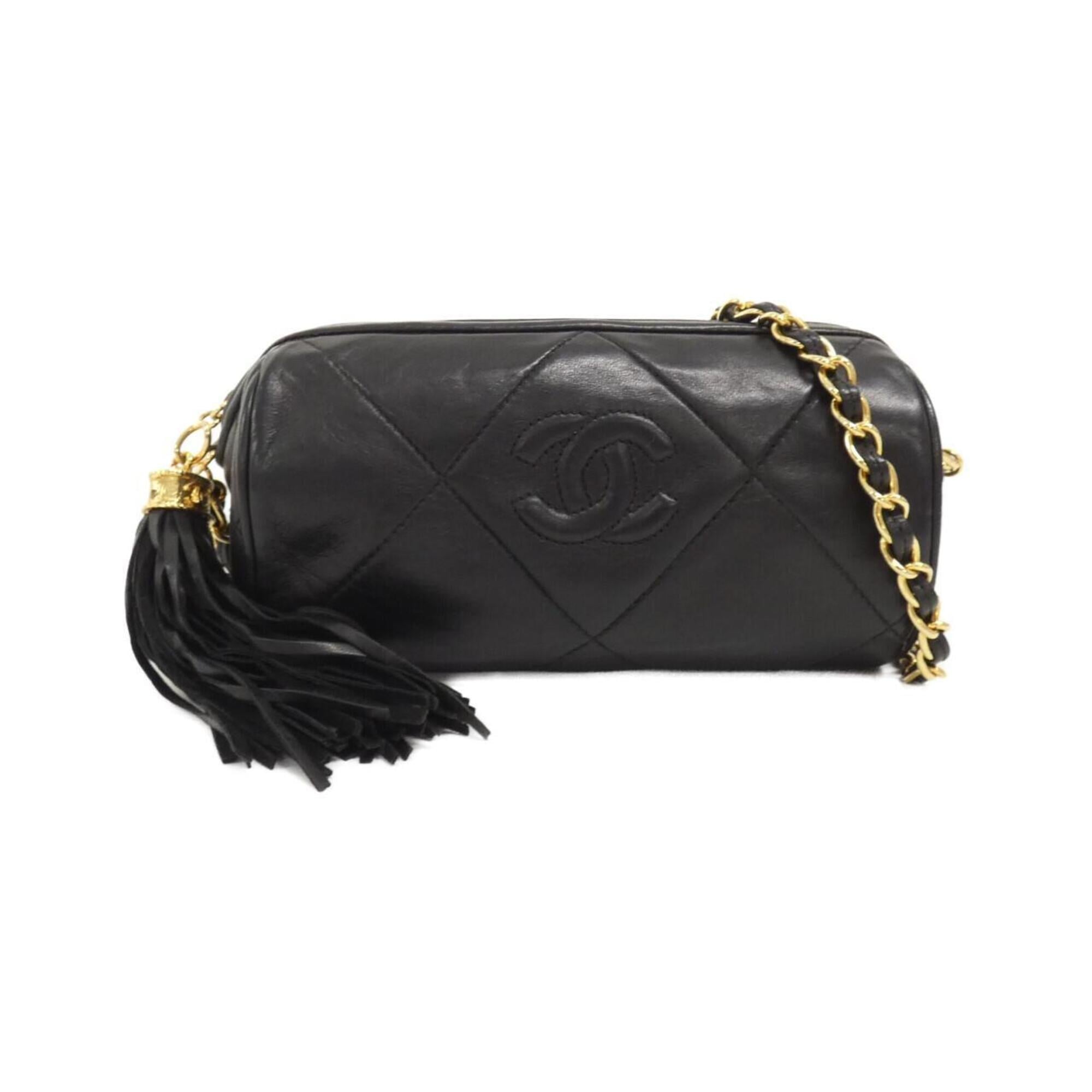 Chanel Black Leather Shoulder Bag (Pre-Owned)