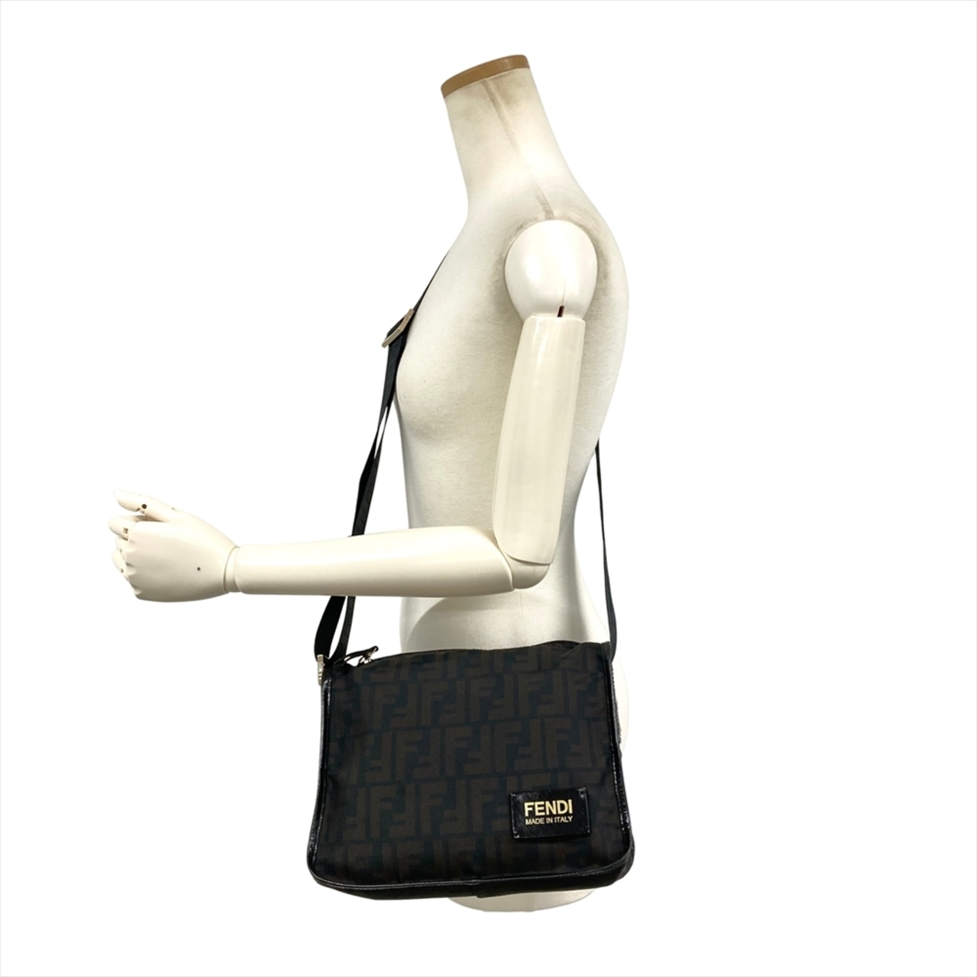Fendi Brown Nylon Shoulder Bag (Pre-Owned)