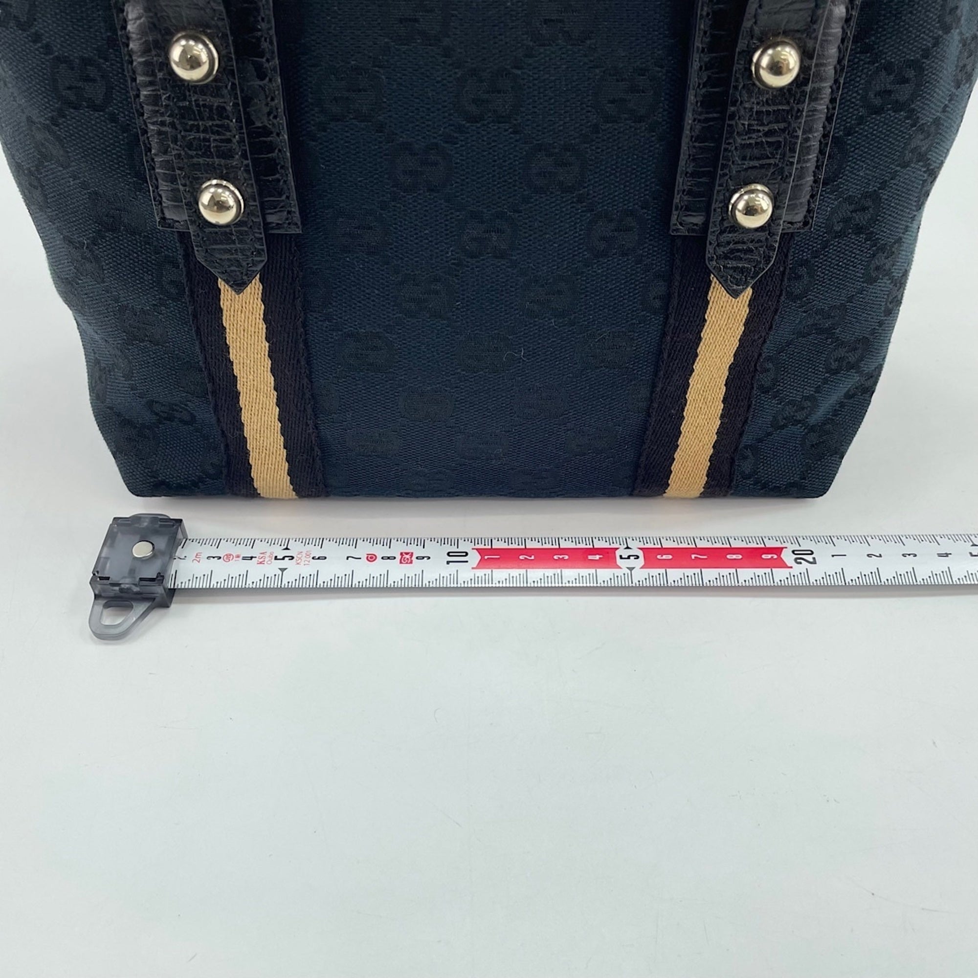Gucci Sherry Line Black Handbag (Pre-Owned)