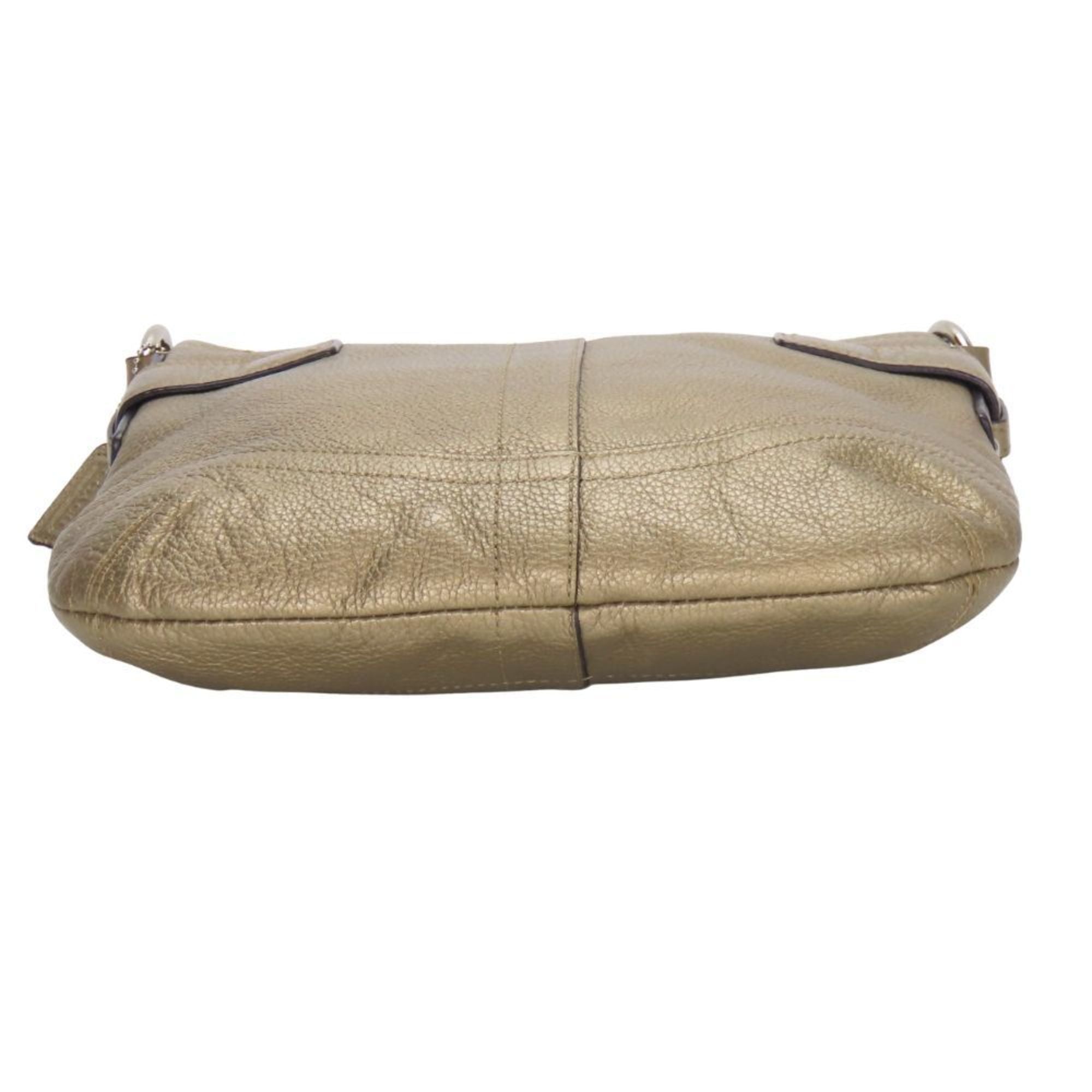 Coach Gold Brown Leather Shoulder Bag (Pre-Owned)