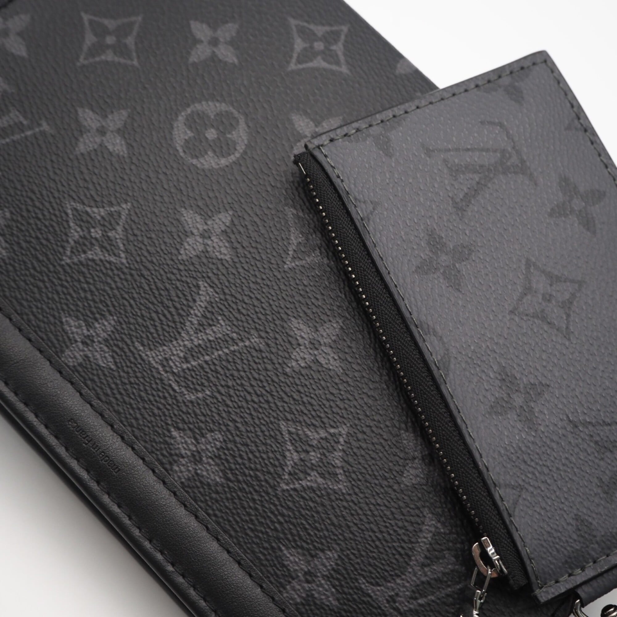 Louis Vuitton Black Coated Canvas Leather Pouch Shoulder Bag (Pre-Owned)