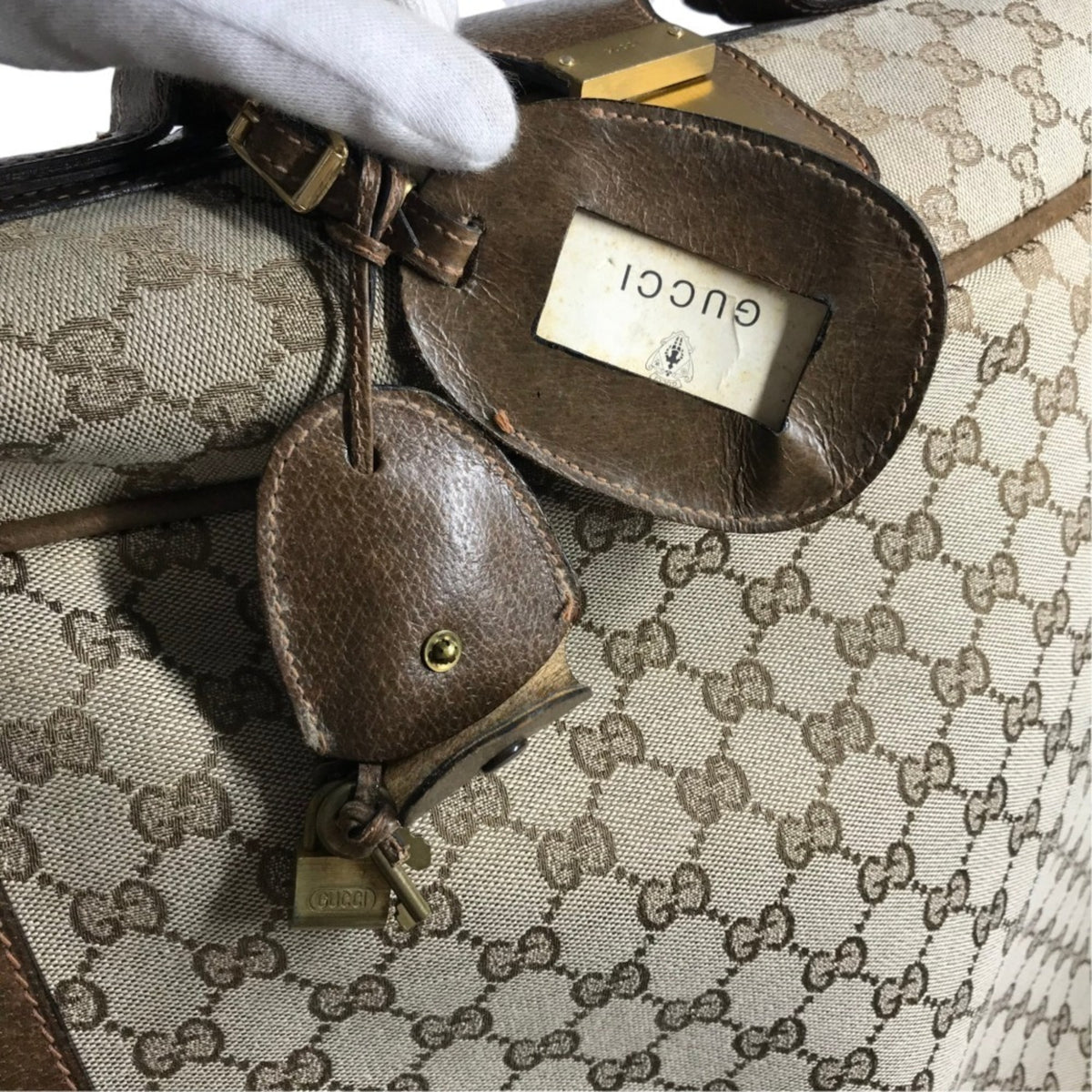 Gucci Beige Gg Supreme Leather Boston Bag (Pre-Owned)
