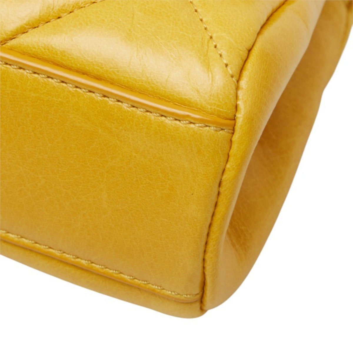 Tod's Yellow Leather Shoulder Bag (Pre-Owned)