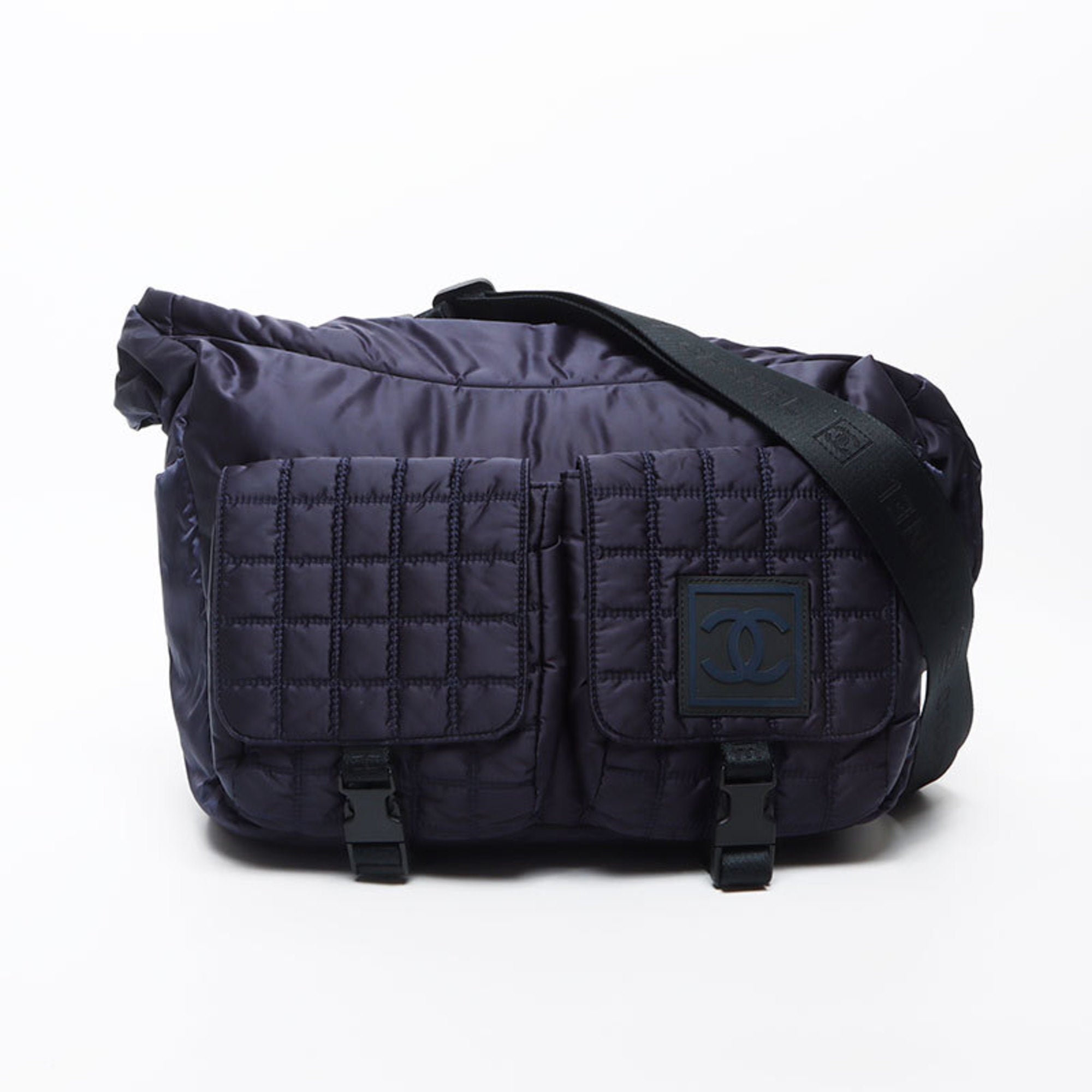 Chanel Navy Shoulder Bag (Pre-Owned)