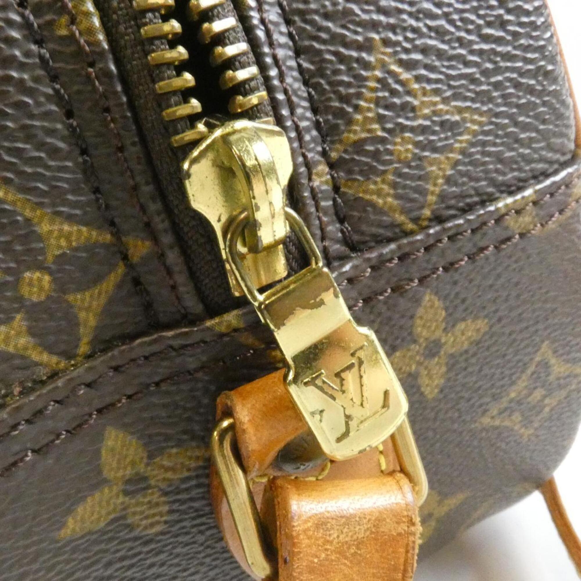Louis Vuitton Marron Coated Canvas Shoulder Bag (Pre-Owned)