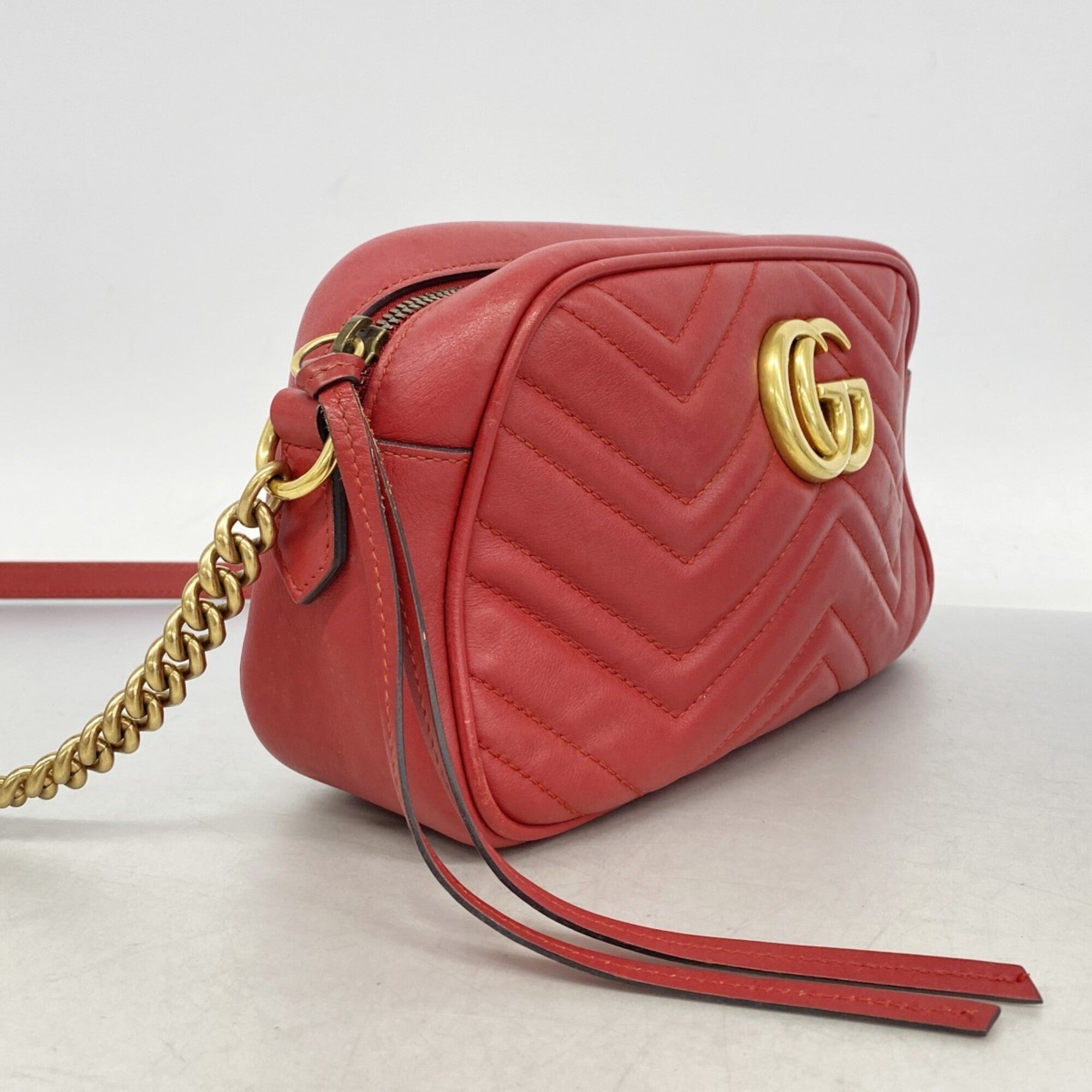 Gucci Red Color Leather Shoulder Bag (Pre-Owned)