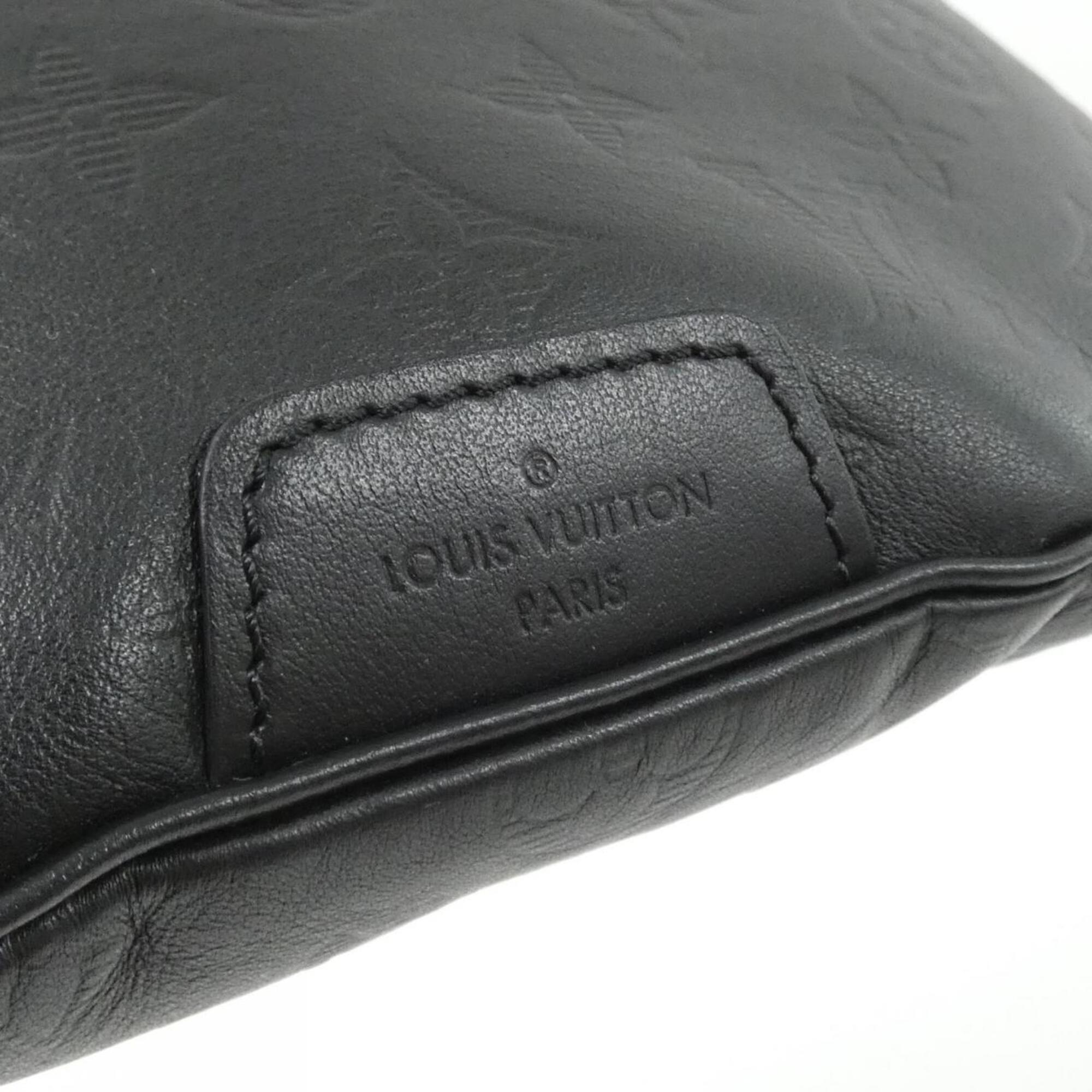 Louis Vuitton Black Leather Shoulder Bag (Pre-Owned)