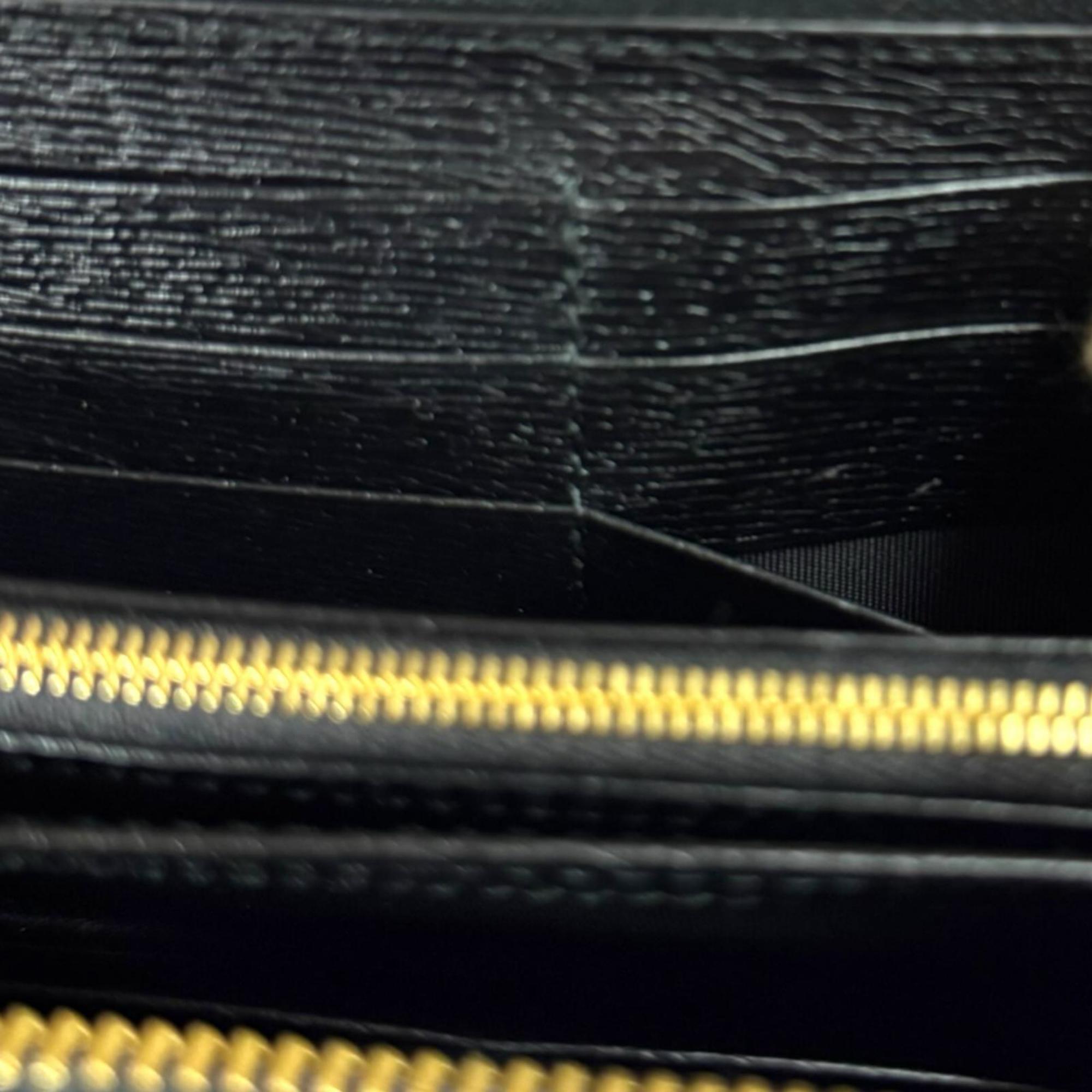 Gucci Black Leather Long Wallet (Bi-Fold) (Pre-Owned)
