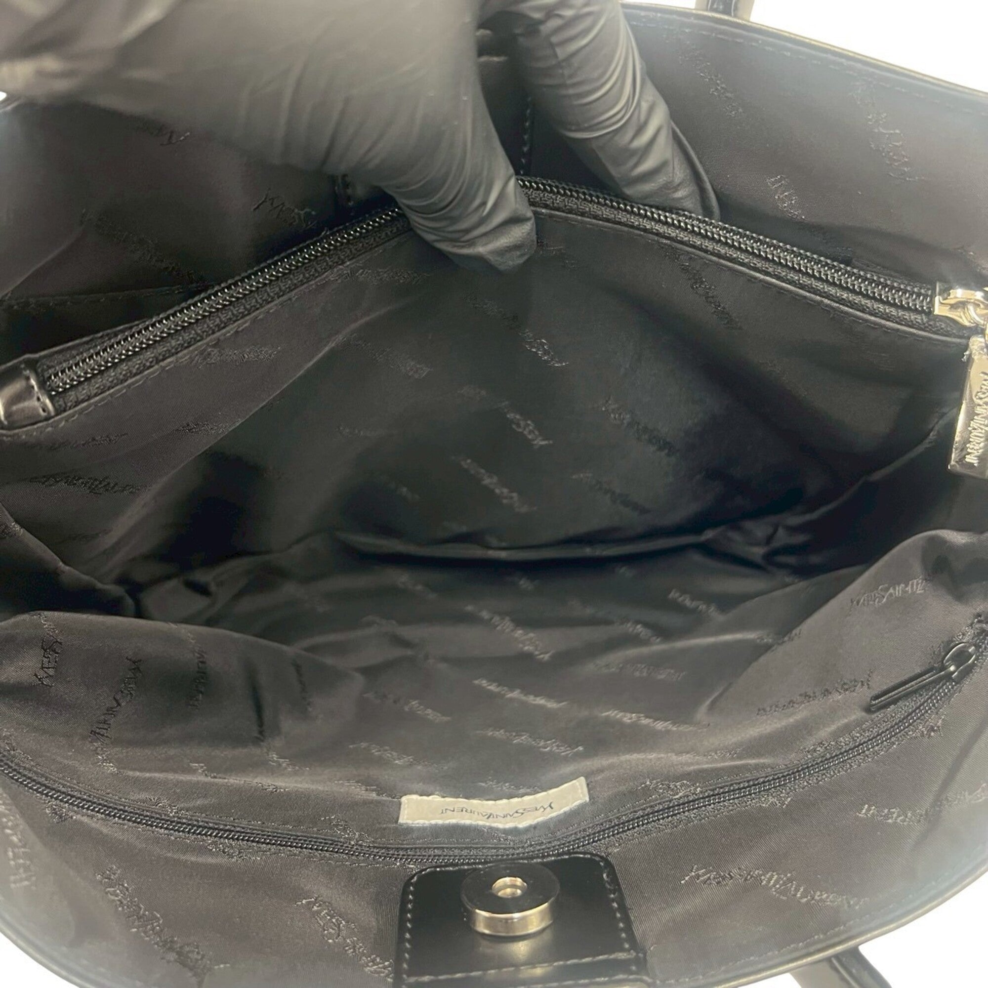 Yves Saint Laurent Black Leather Handbag Tote Bag (Pre-Owned)