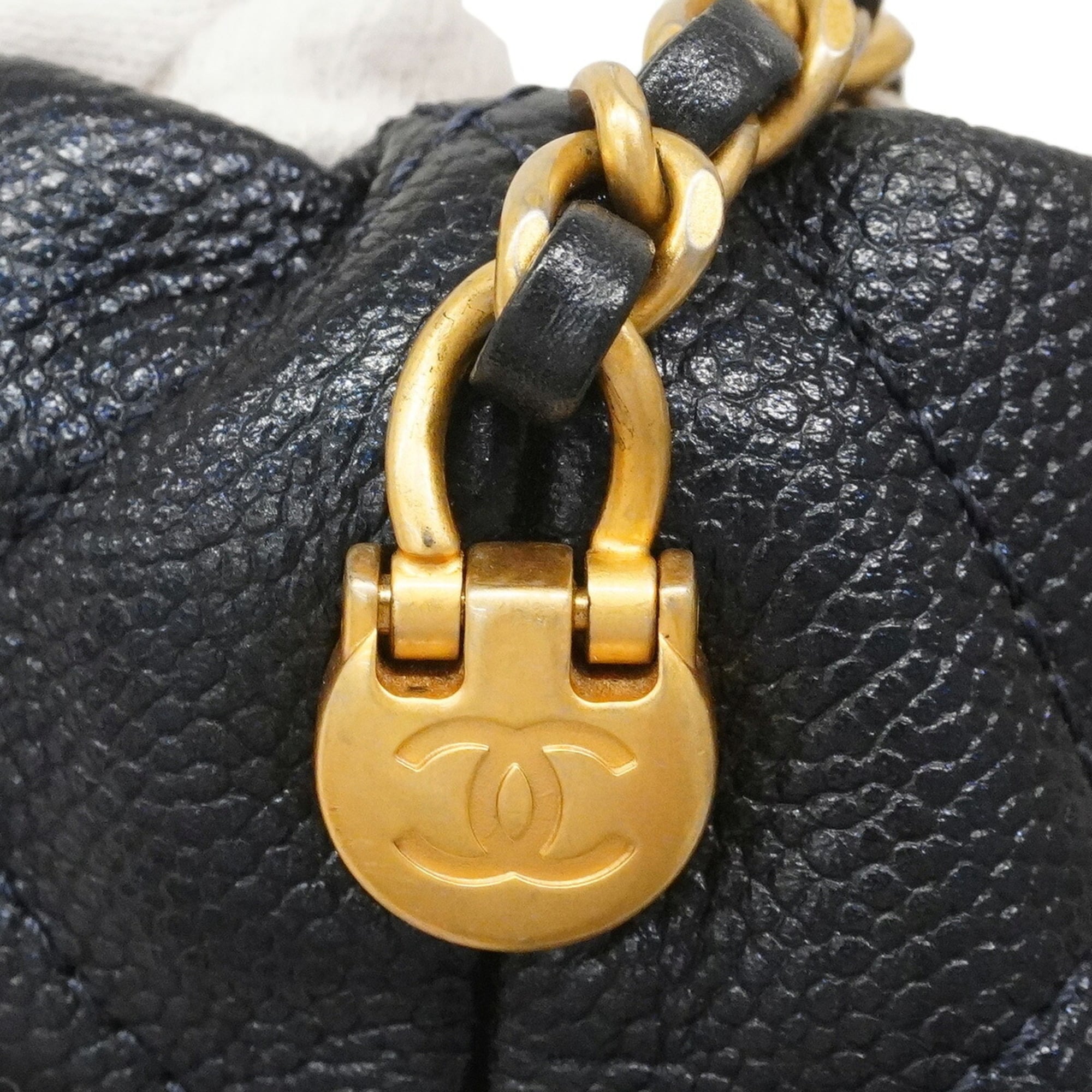 Chanel Navy Grained Calfskin Handbag (Pre-Owned)