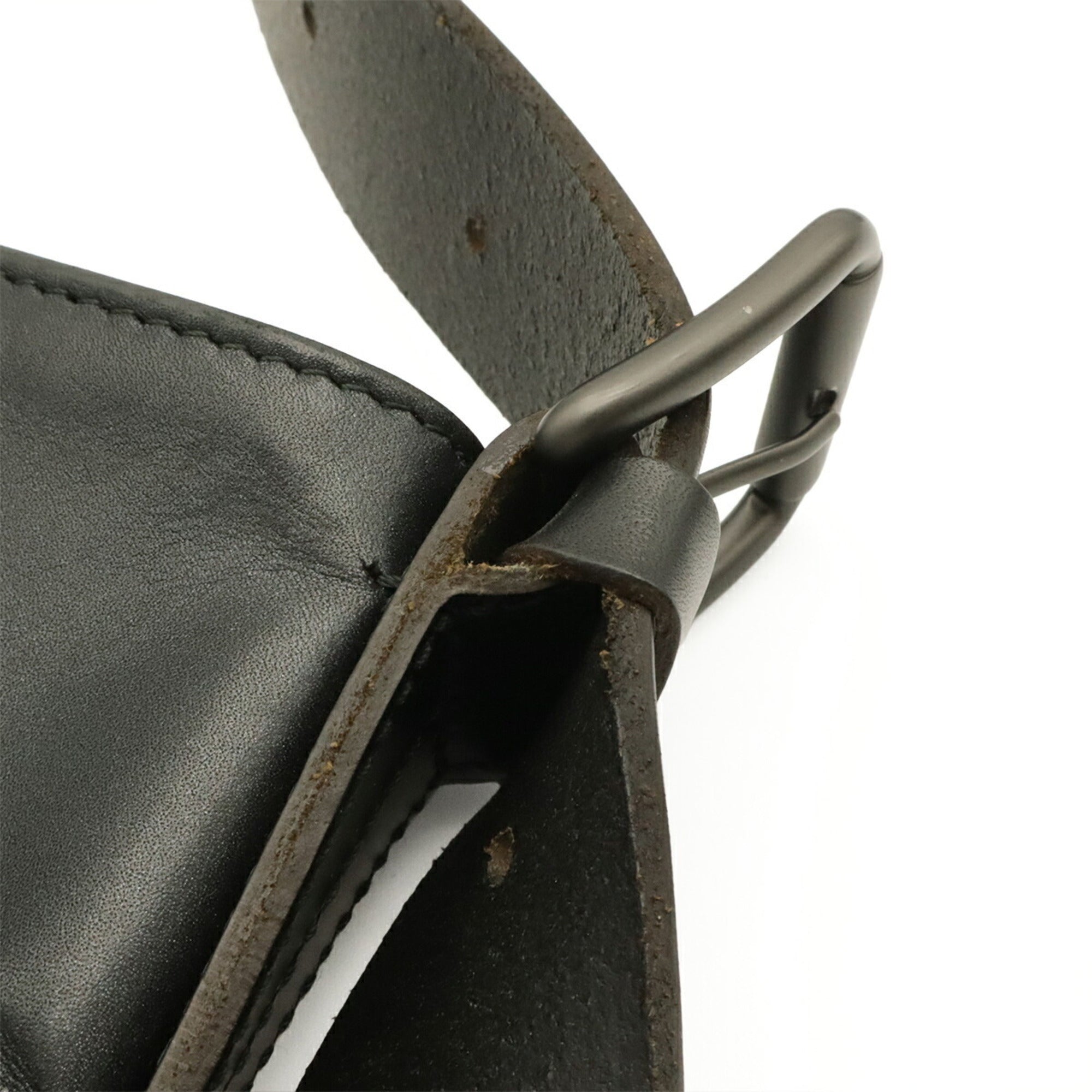 Bottega Veneta Black Intrecciato Shoulder Bag (Pre-Owned)