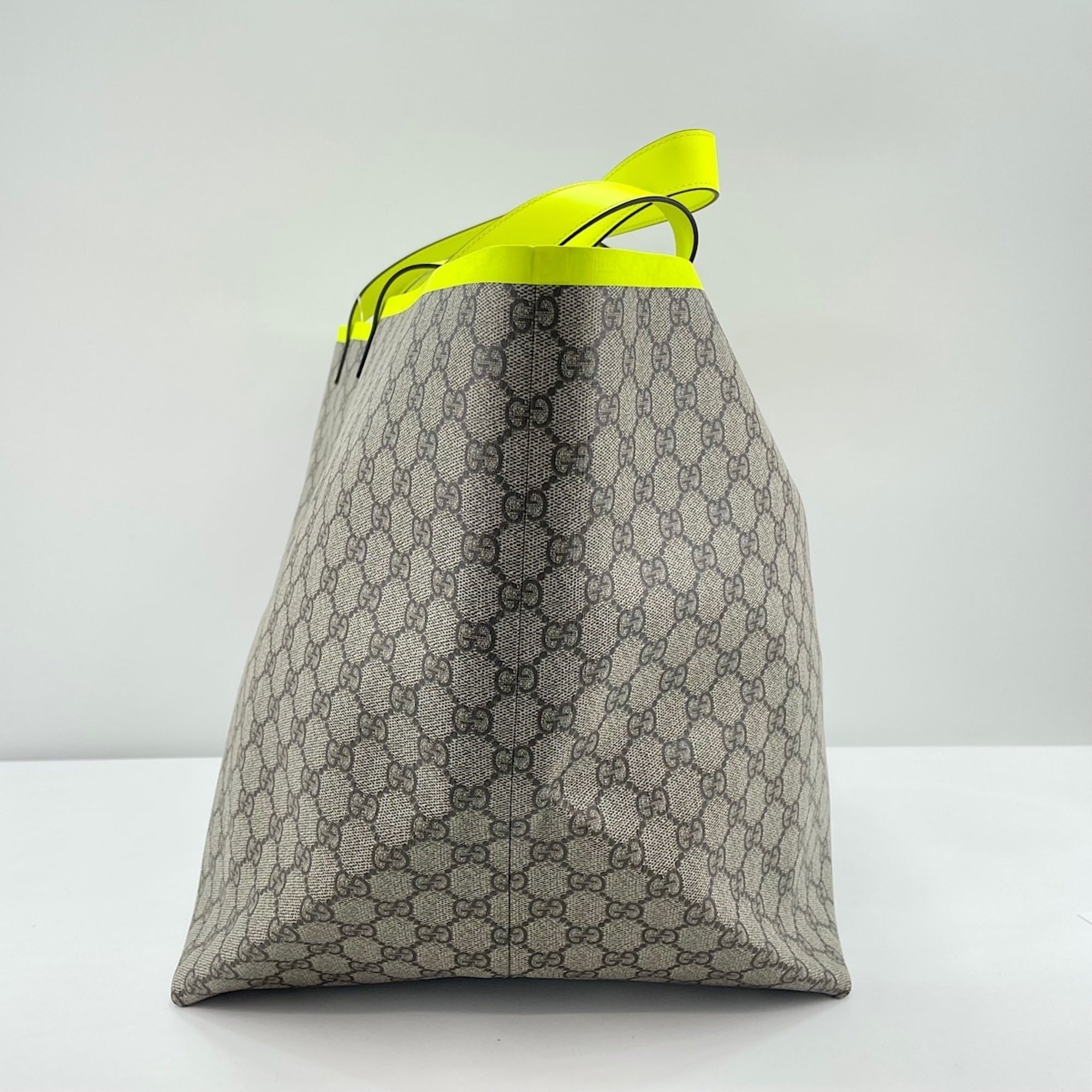 Gucci Beige Tote Bag (Pre-Owned)
