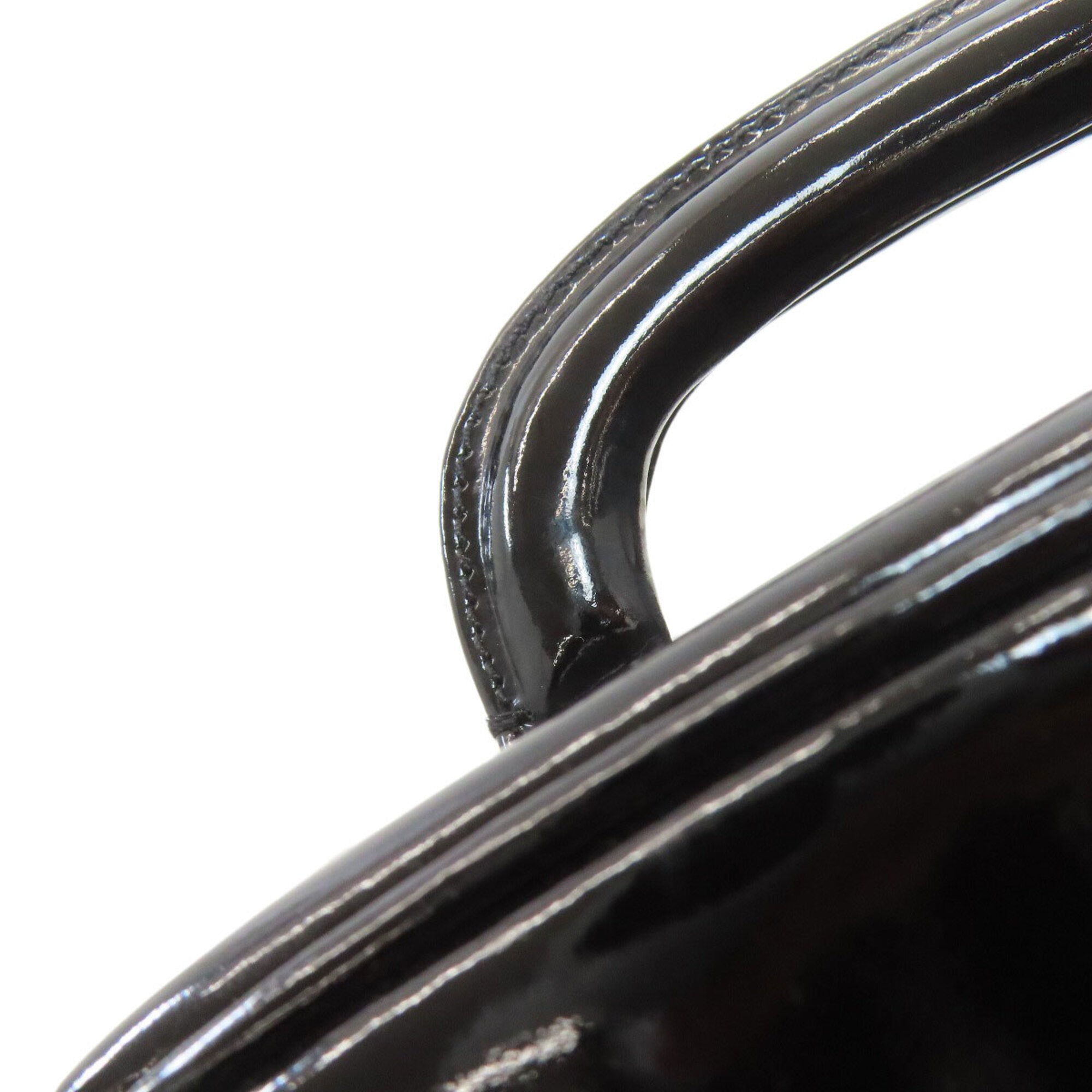 Chanel Black Patent Leather Handbag (Pre-Owned)