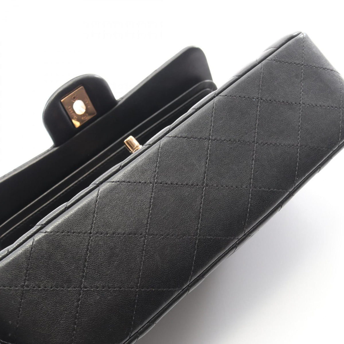Chanel Black Handbag Shoulder Bag (Pre-Owned)