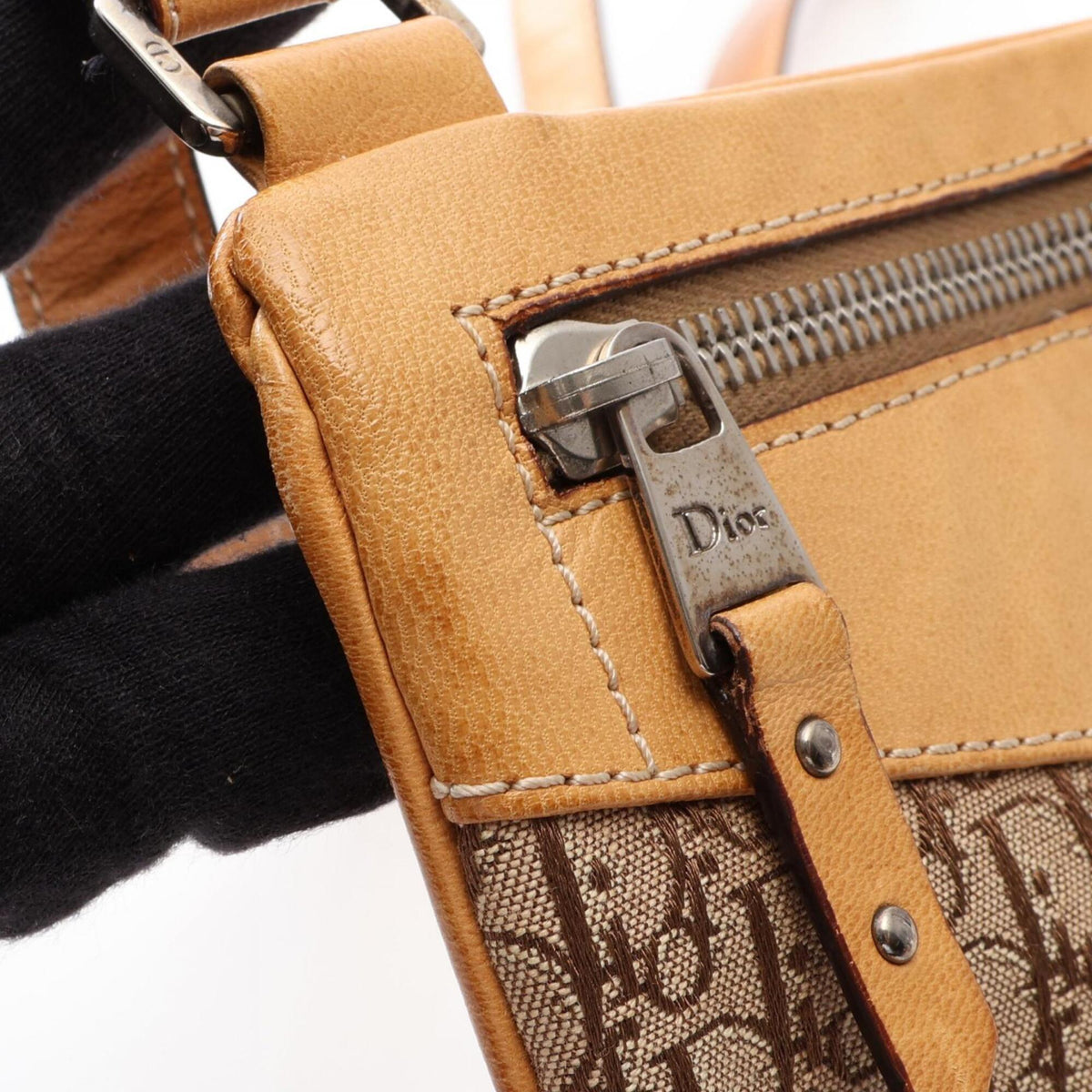 Christian Dior Beige Canvas Leather Handbag Shoulder Bag (Pre-Owned)