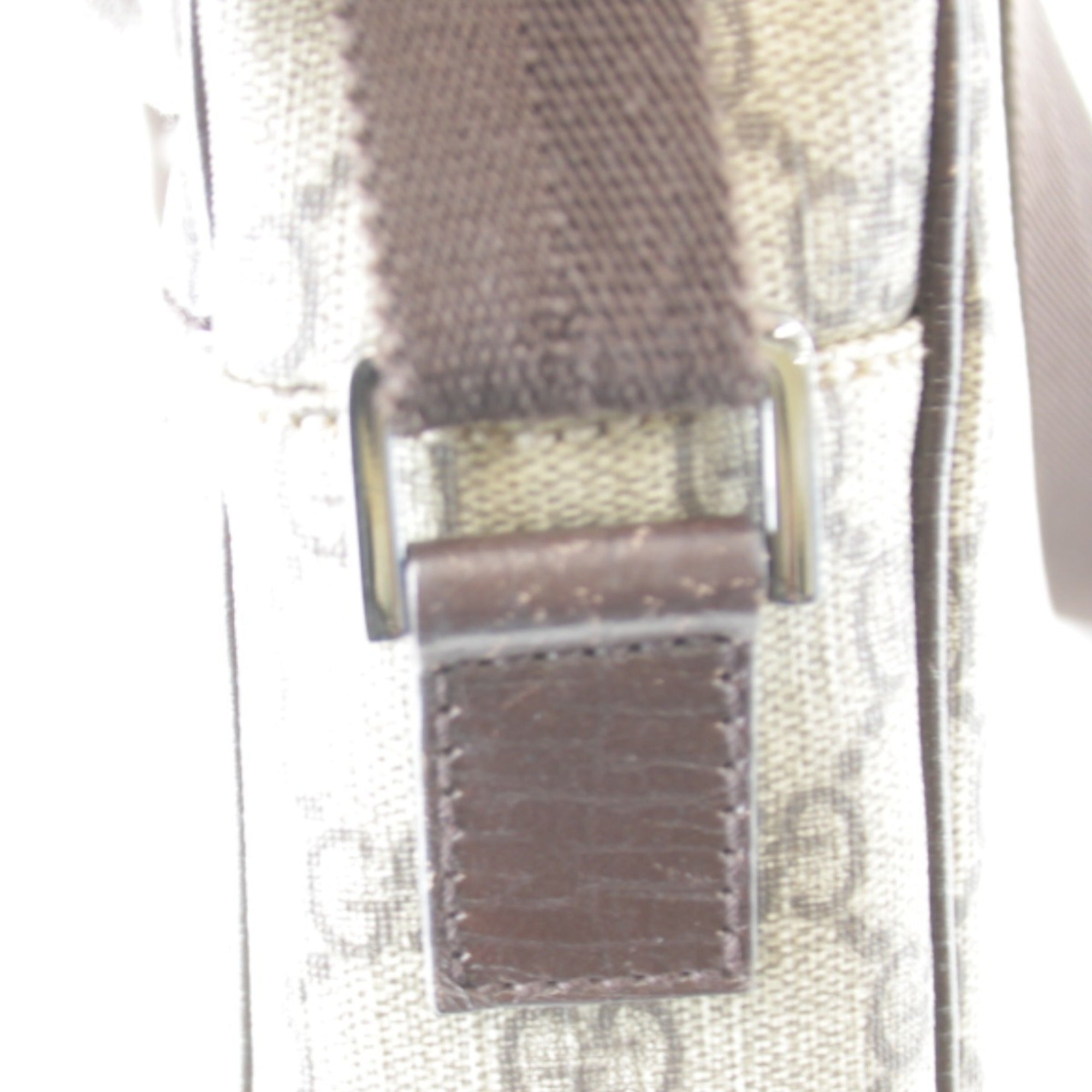 Gucci Beige Gg Supreme Shoulder Bag (Pre-Owned)