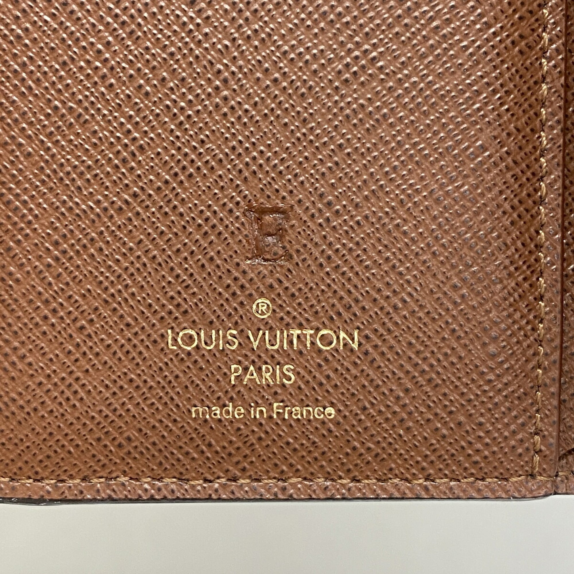 Louis Vuitton Brown Wallet (Tri-Fold) (Pre-Owned)