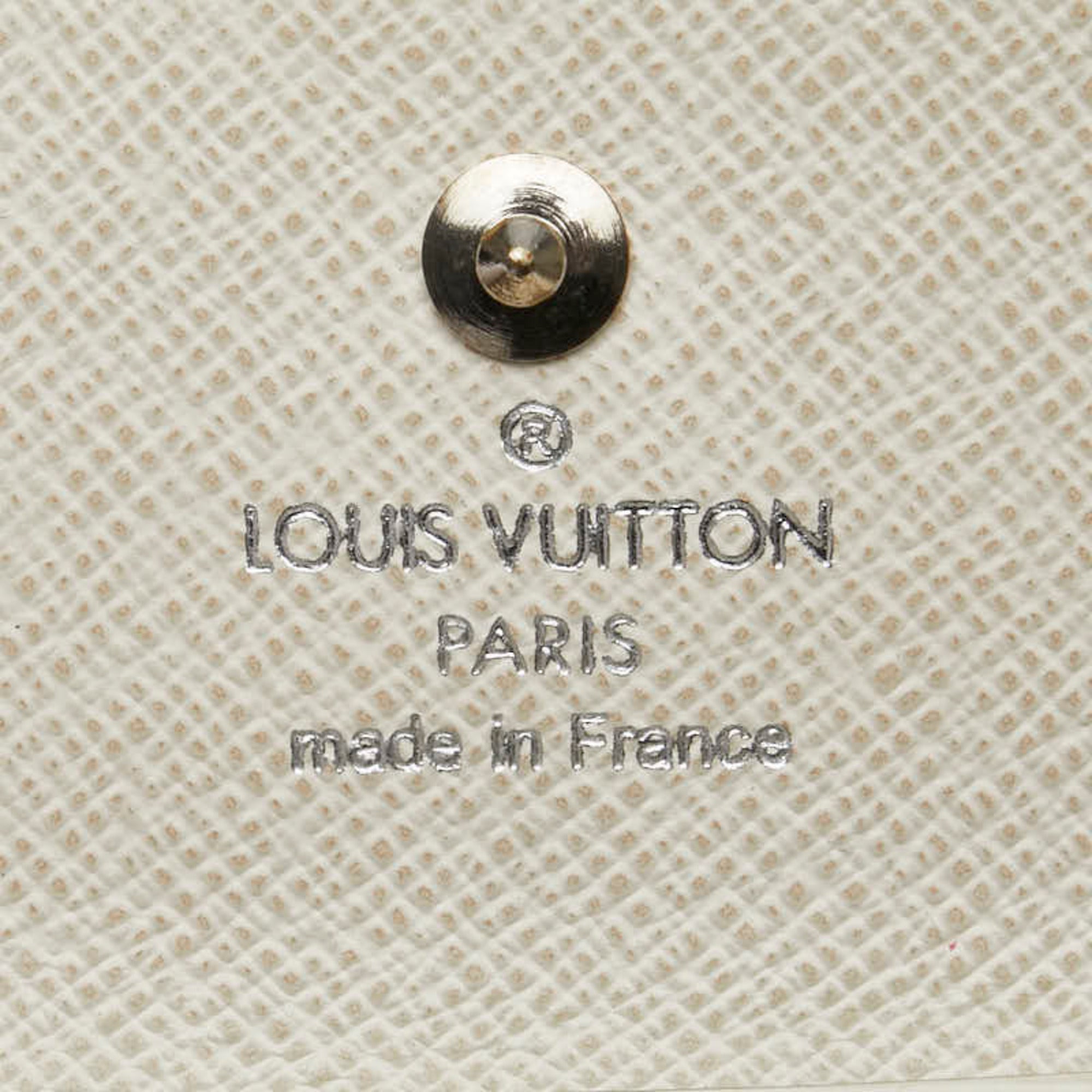 Louis Vuitton Lv Off White White Leather Coin Purse/Coin Case (Pre-Owned)
