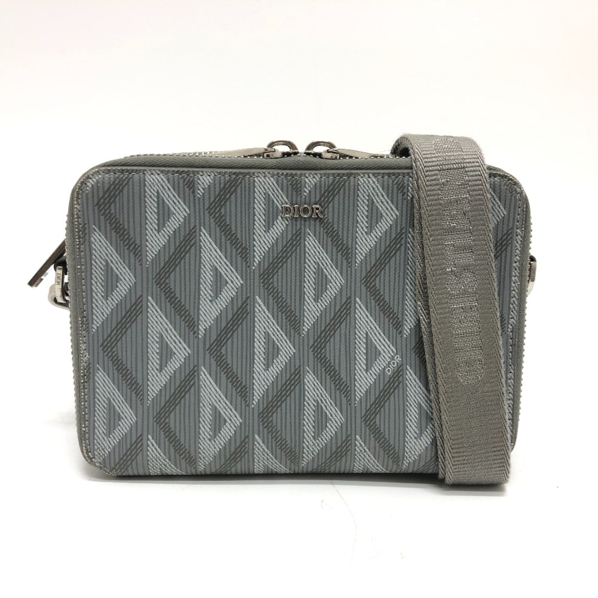 Christian Dior Gray Cloth Shoulder Bag (Pre-Owned)
