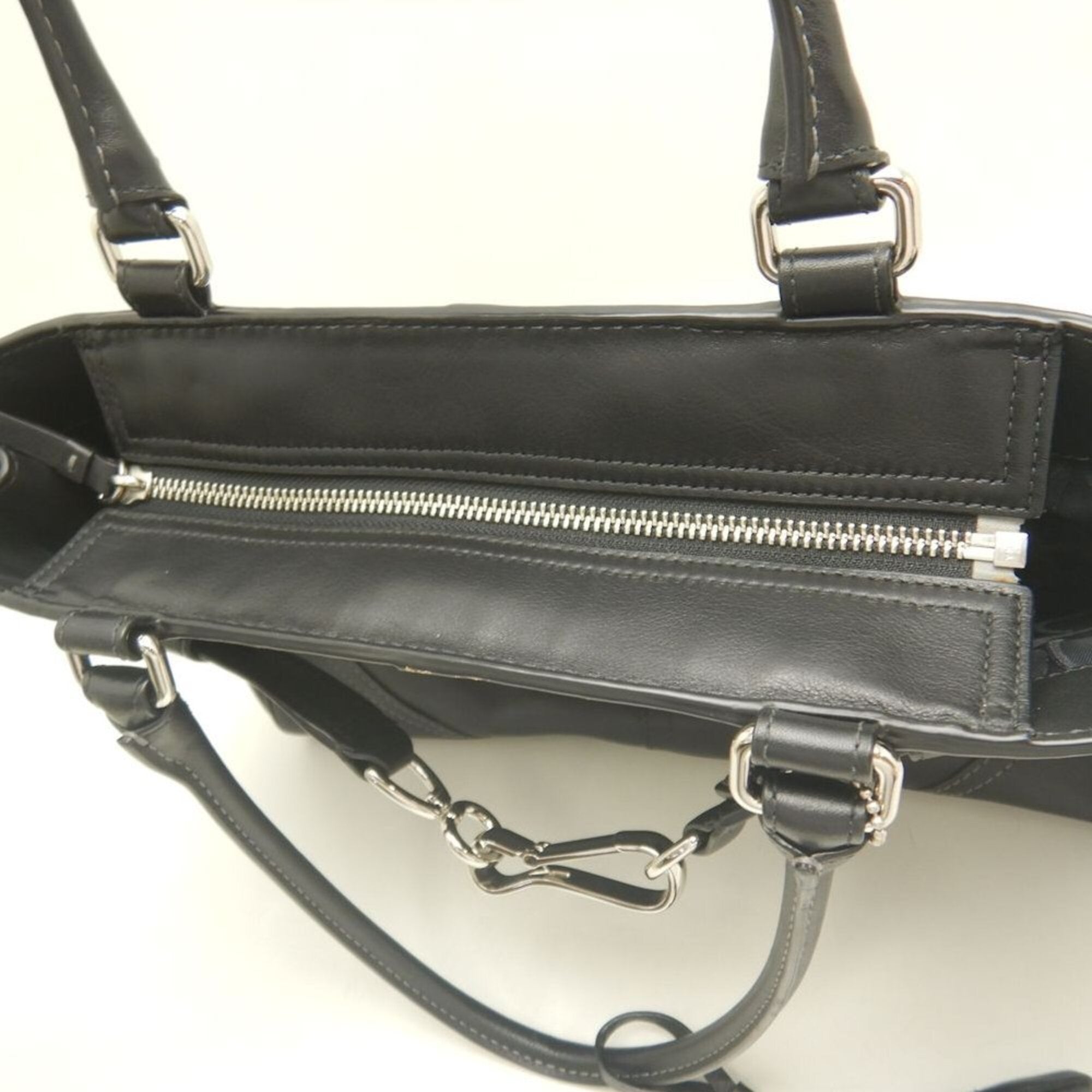 Coach Black Leather Tote Bag (Pre-Owned)